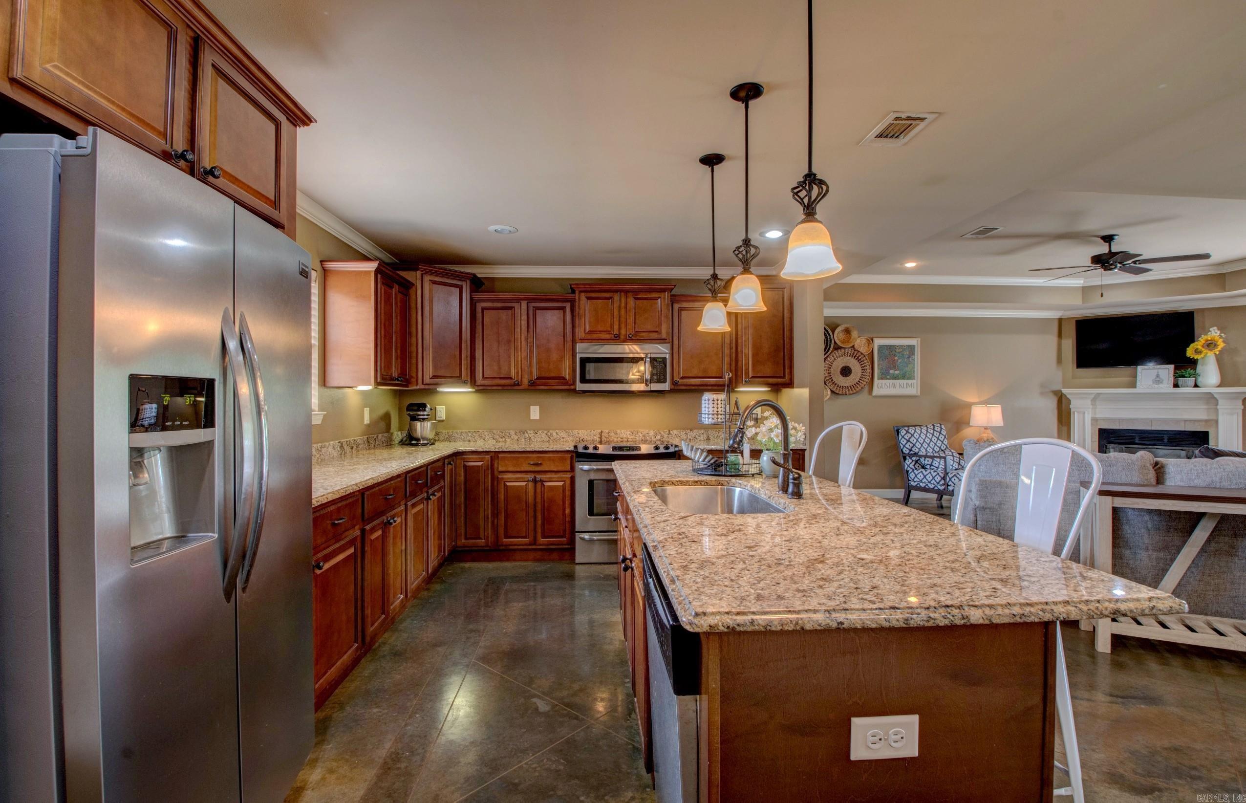 424  Oakwood Lane  Perryville, AR