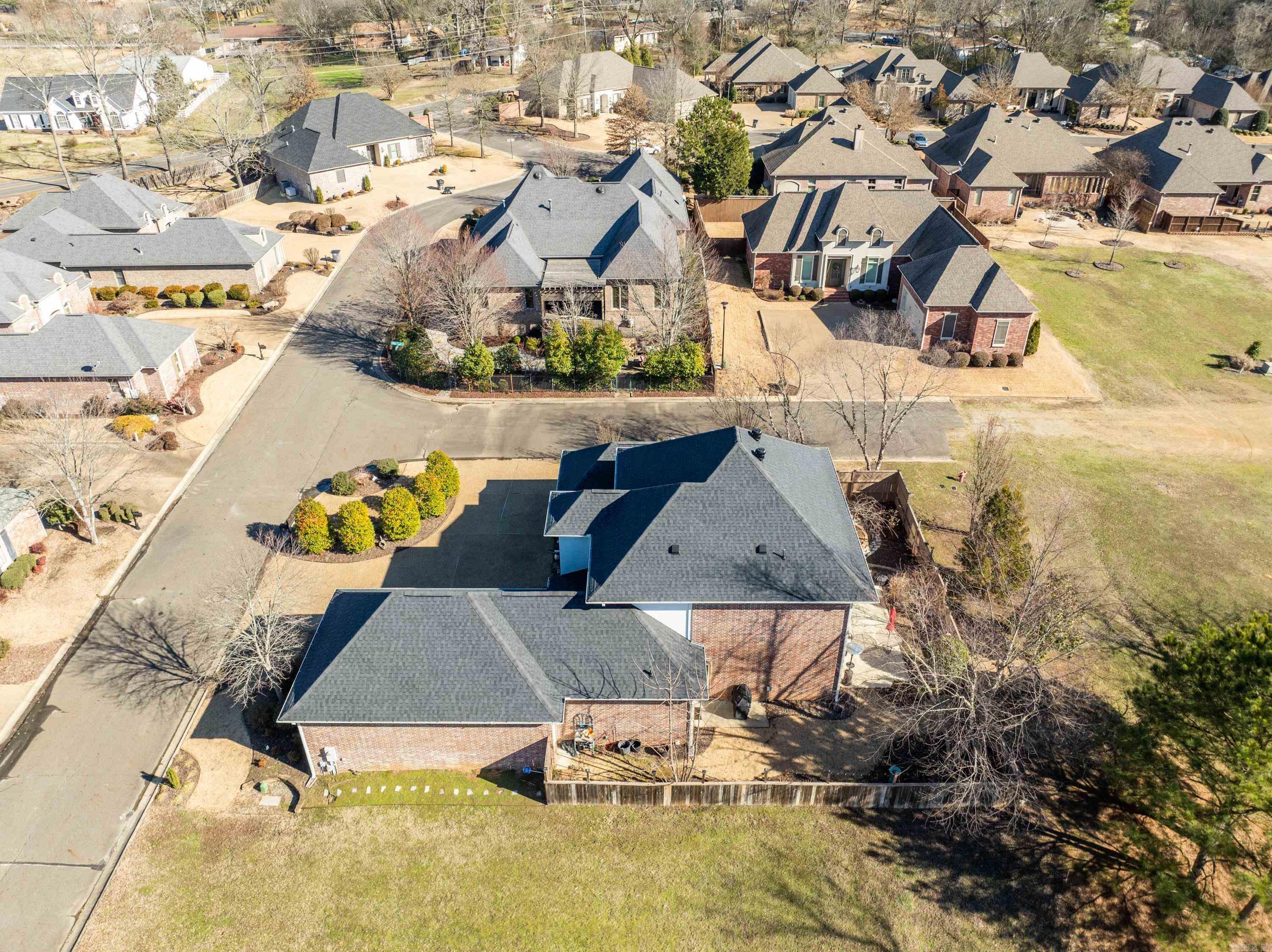 203  Carriage Creek  Hot Springs, AR