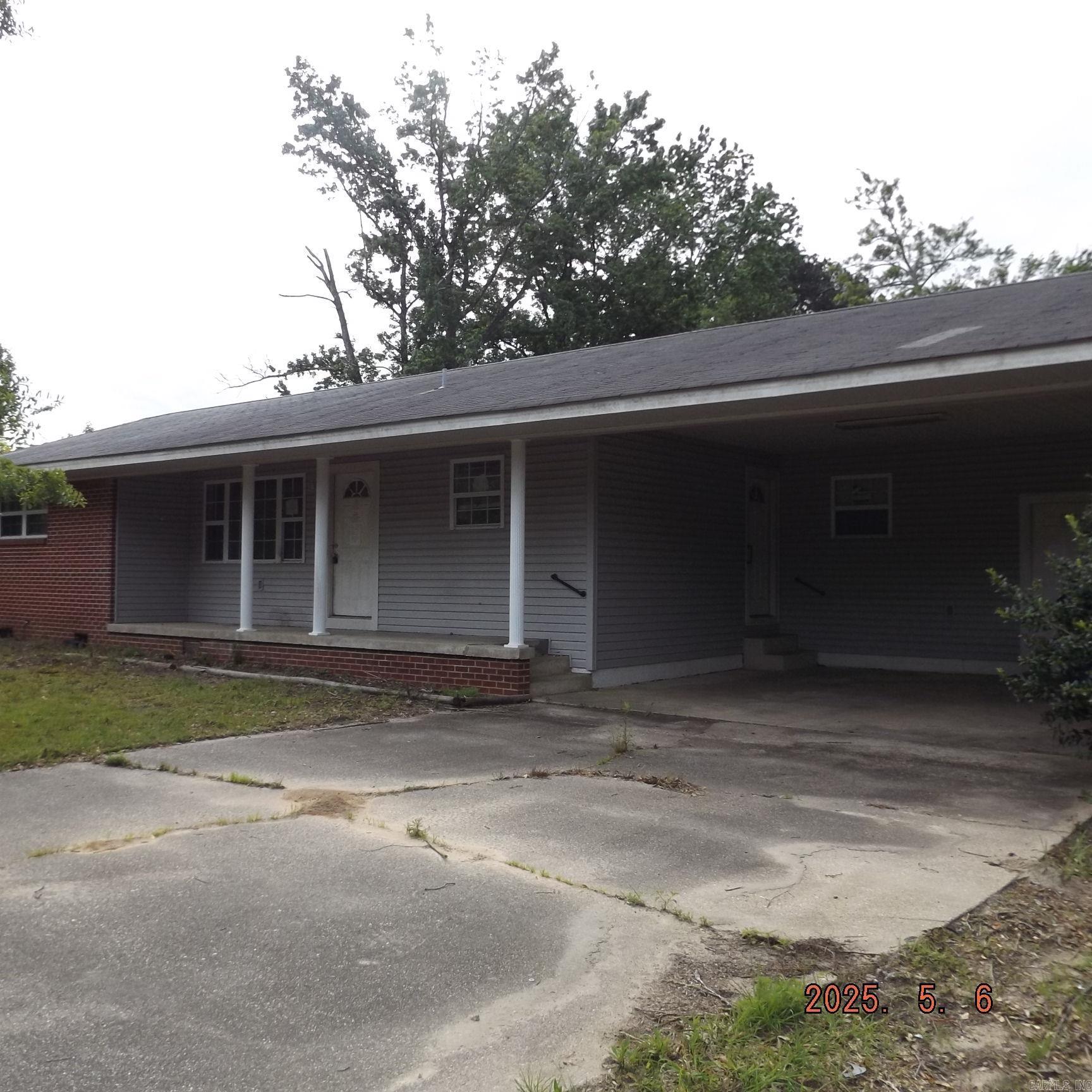 2709  Haynesville Hwy  El Dorado, AR