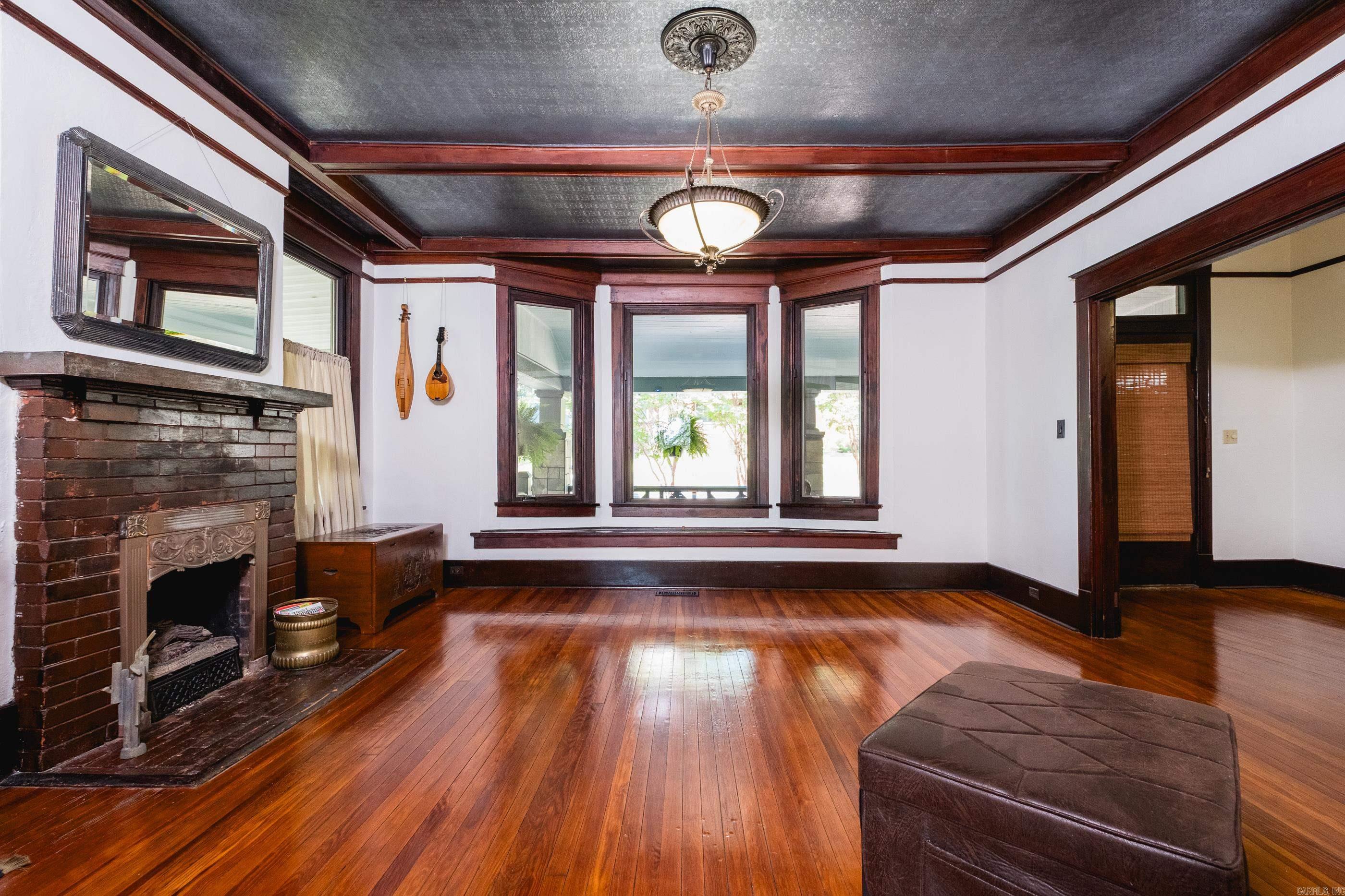 315 N Schiller  Little Rock, AR