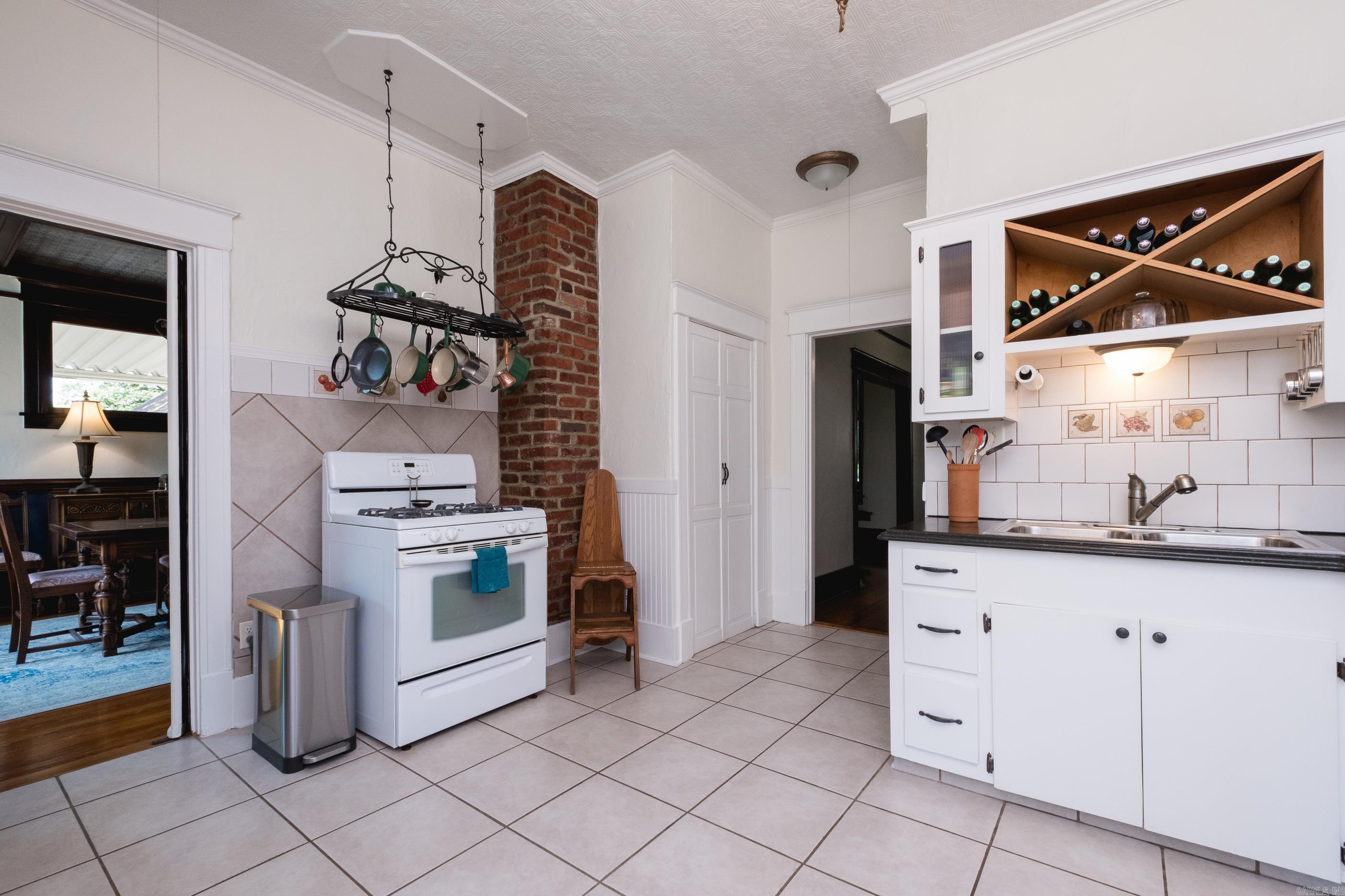 315 N Schiller  Little Rock, AR