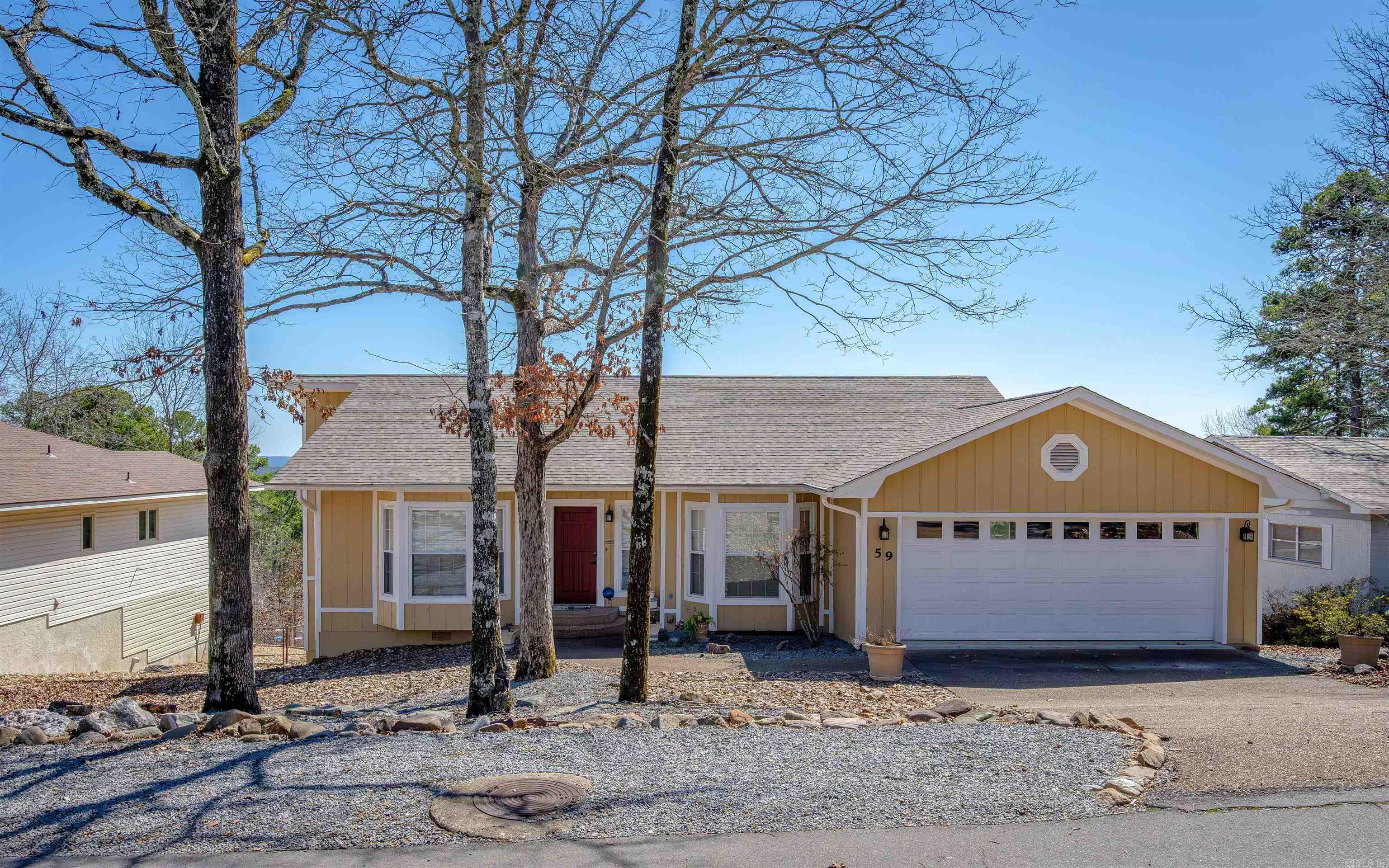 59  Almazan  Hot Springs Village, AR