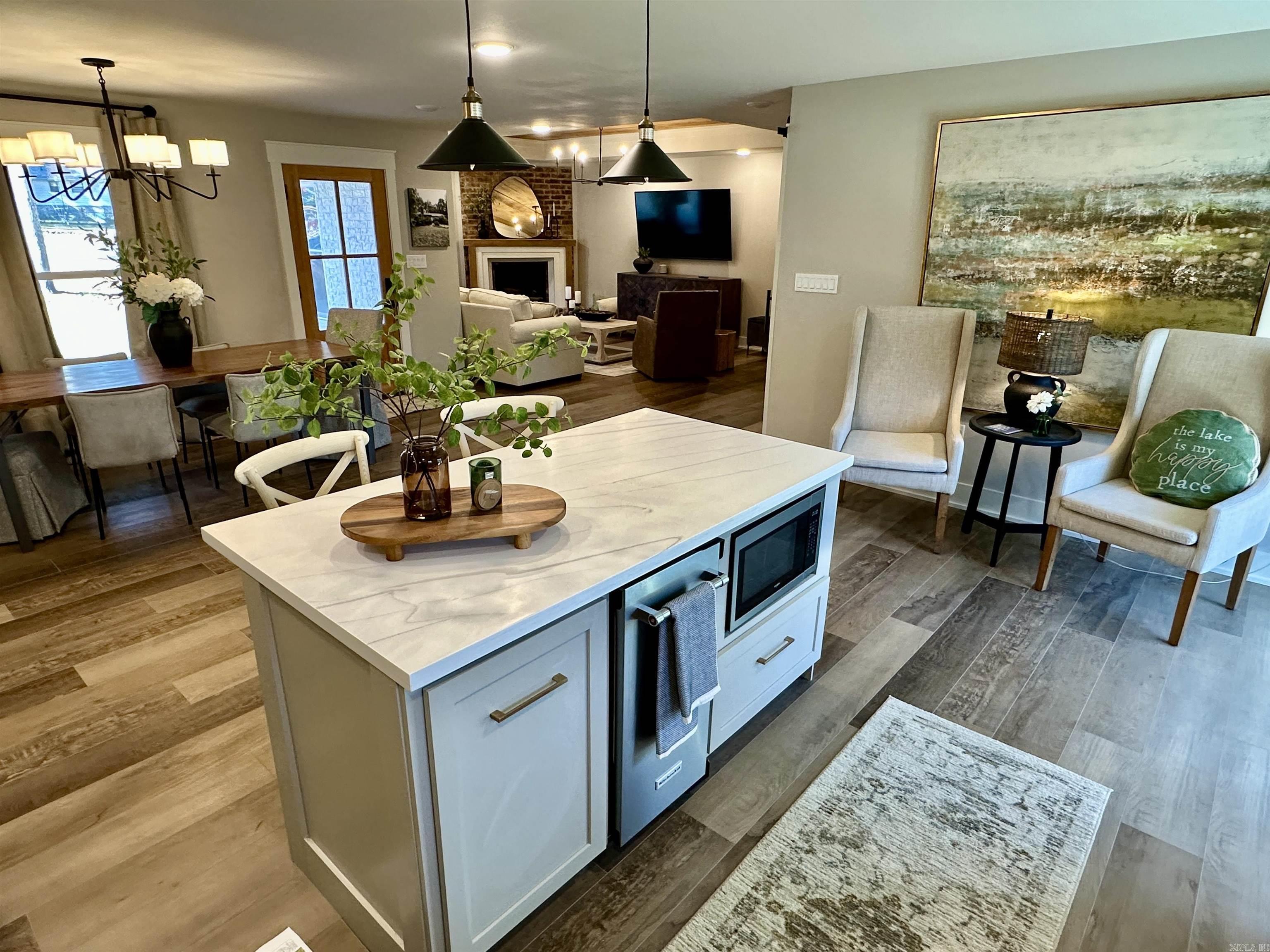 2529  Brandy  Heber Springs, AR