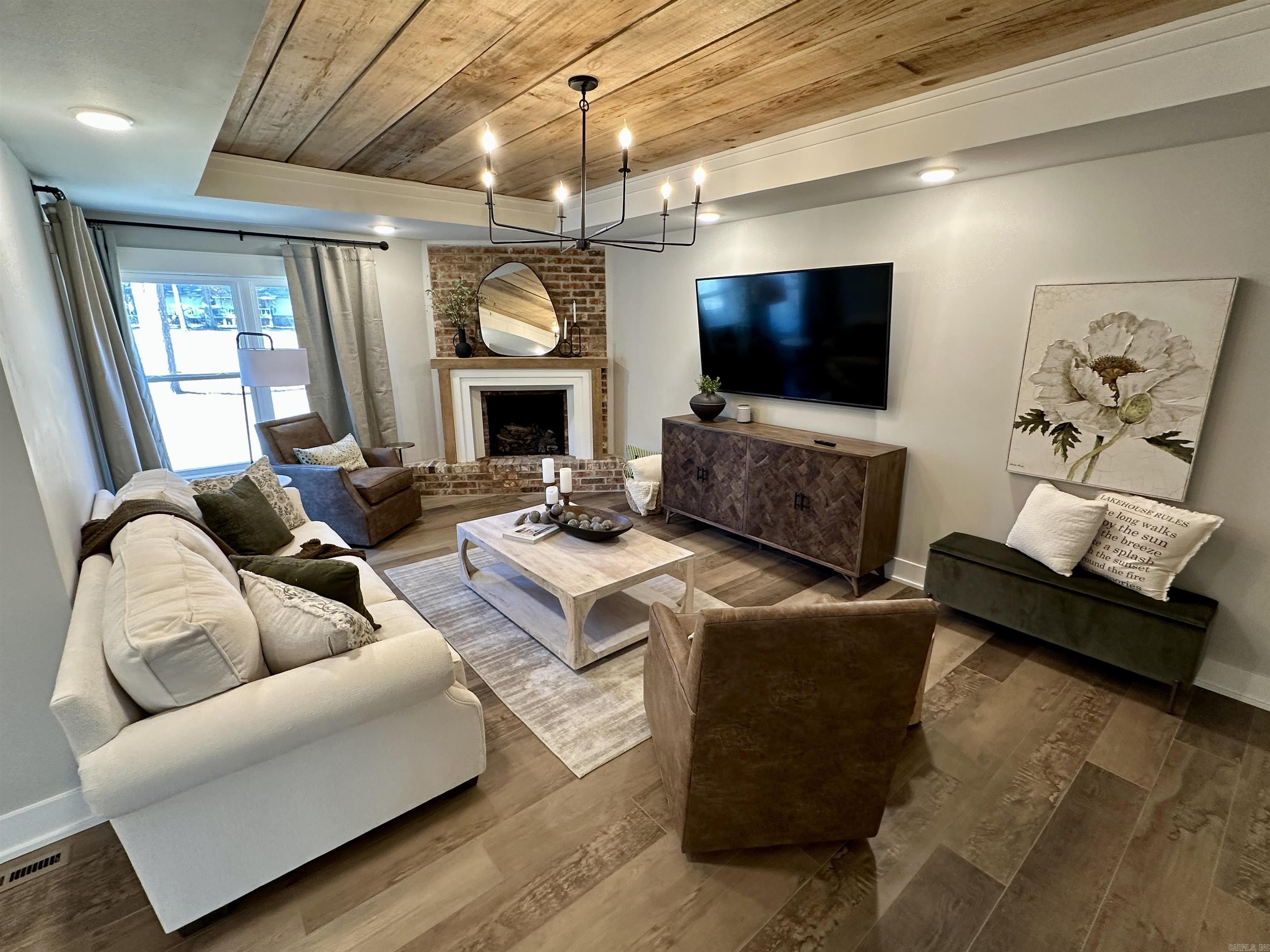 2529  Brandy  Heber Springs, AR