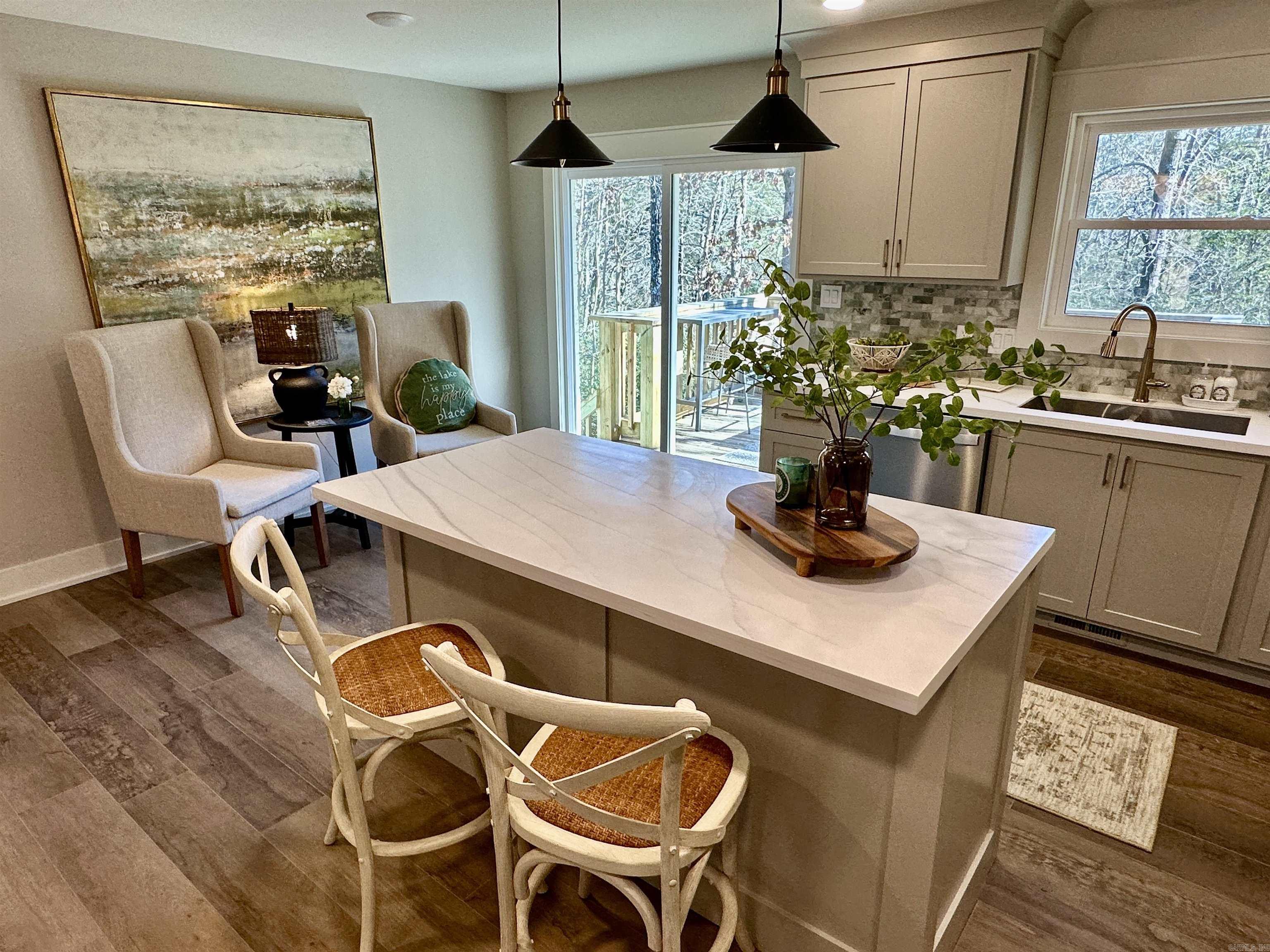 2529  Brandy  Heber Springs, AR