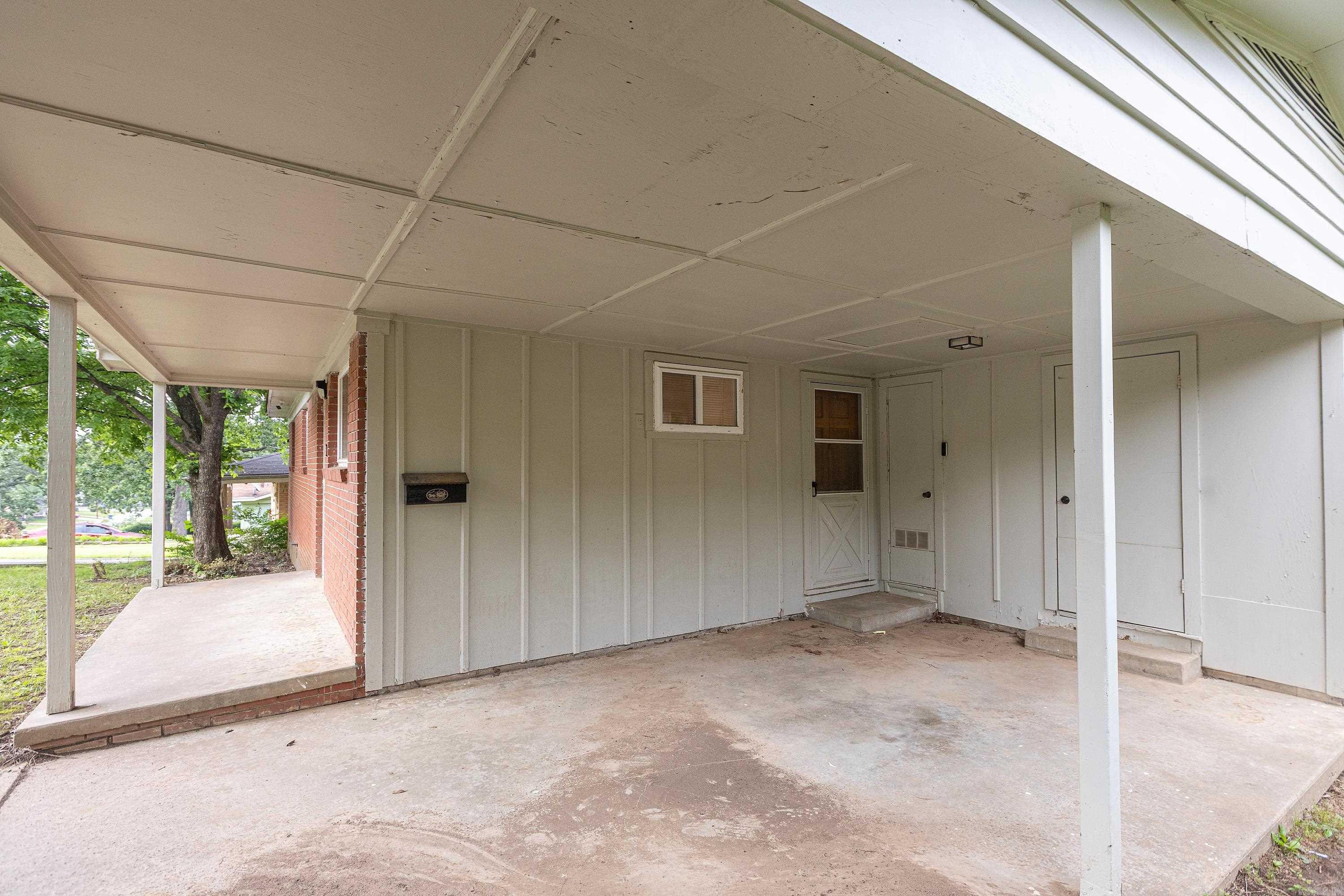 1007 W 52nd  North Little Rock, AR