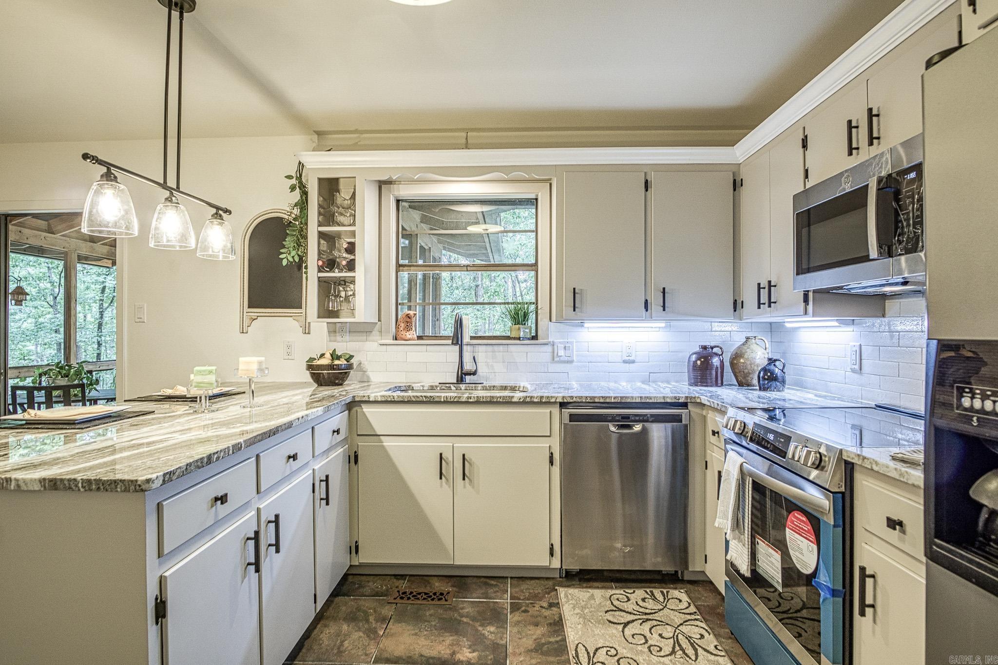 30  Segovia Drive  Hot Springs Village, AR
