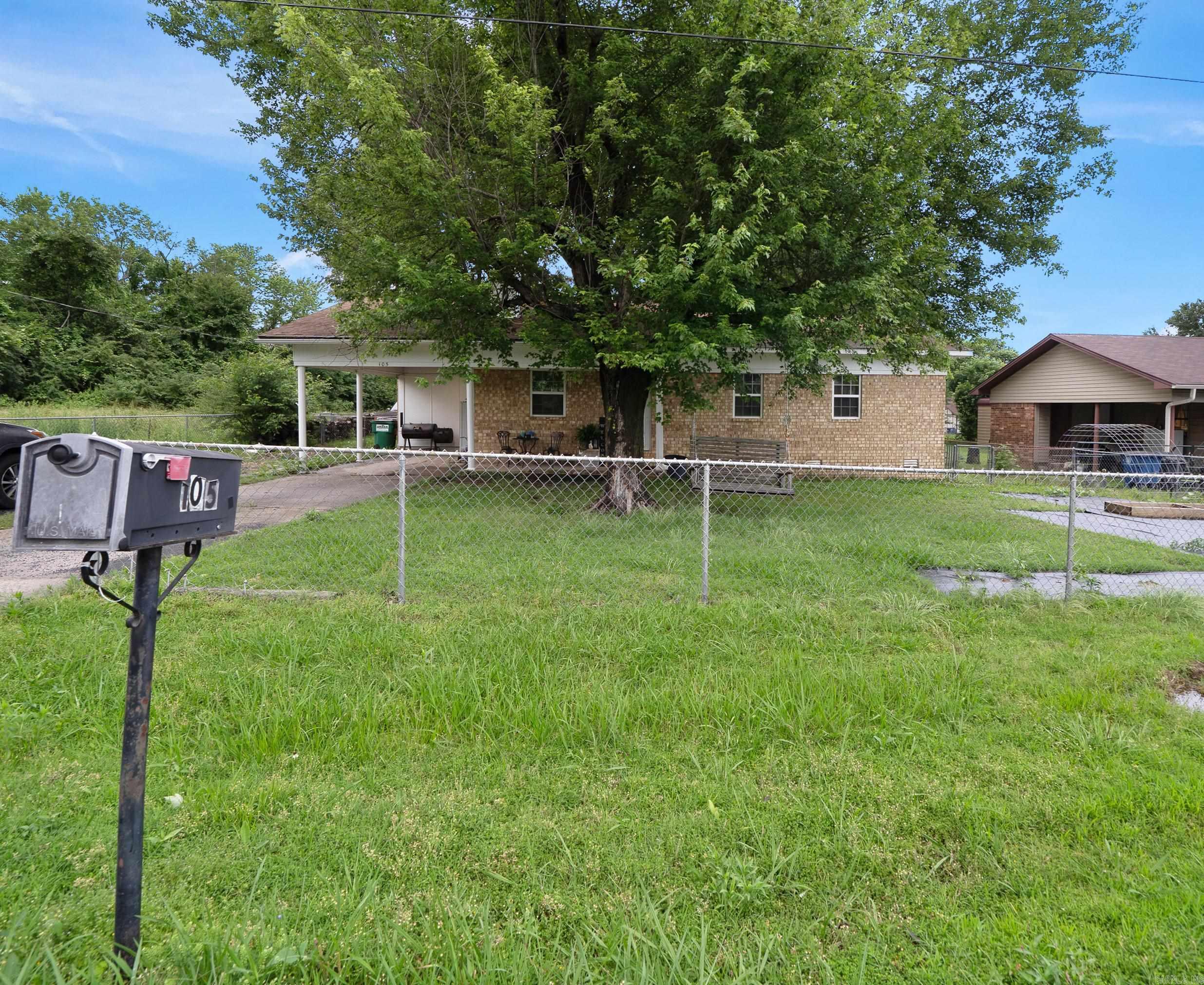 105  Rhode Island  Beebe, AR