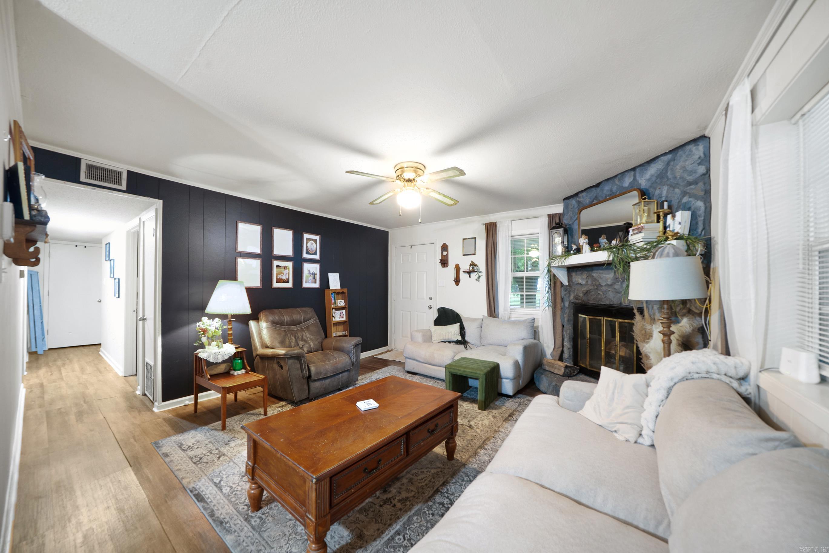 105  Rhode Island  Beebe, AR