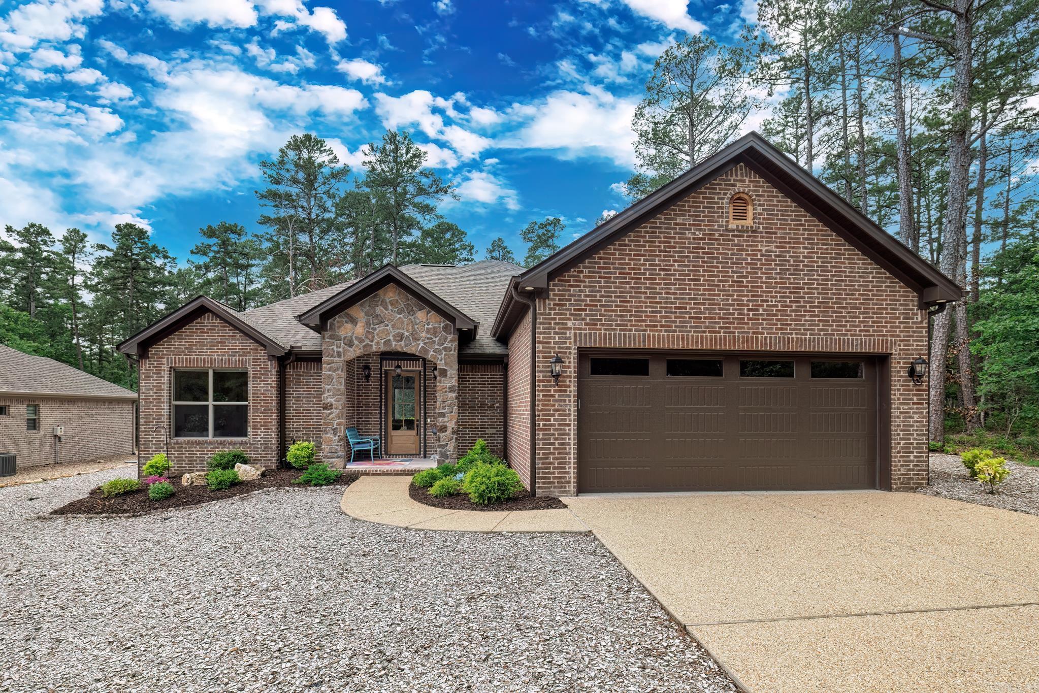 14  Fletante Way  Hot Springs Village, AR