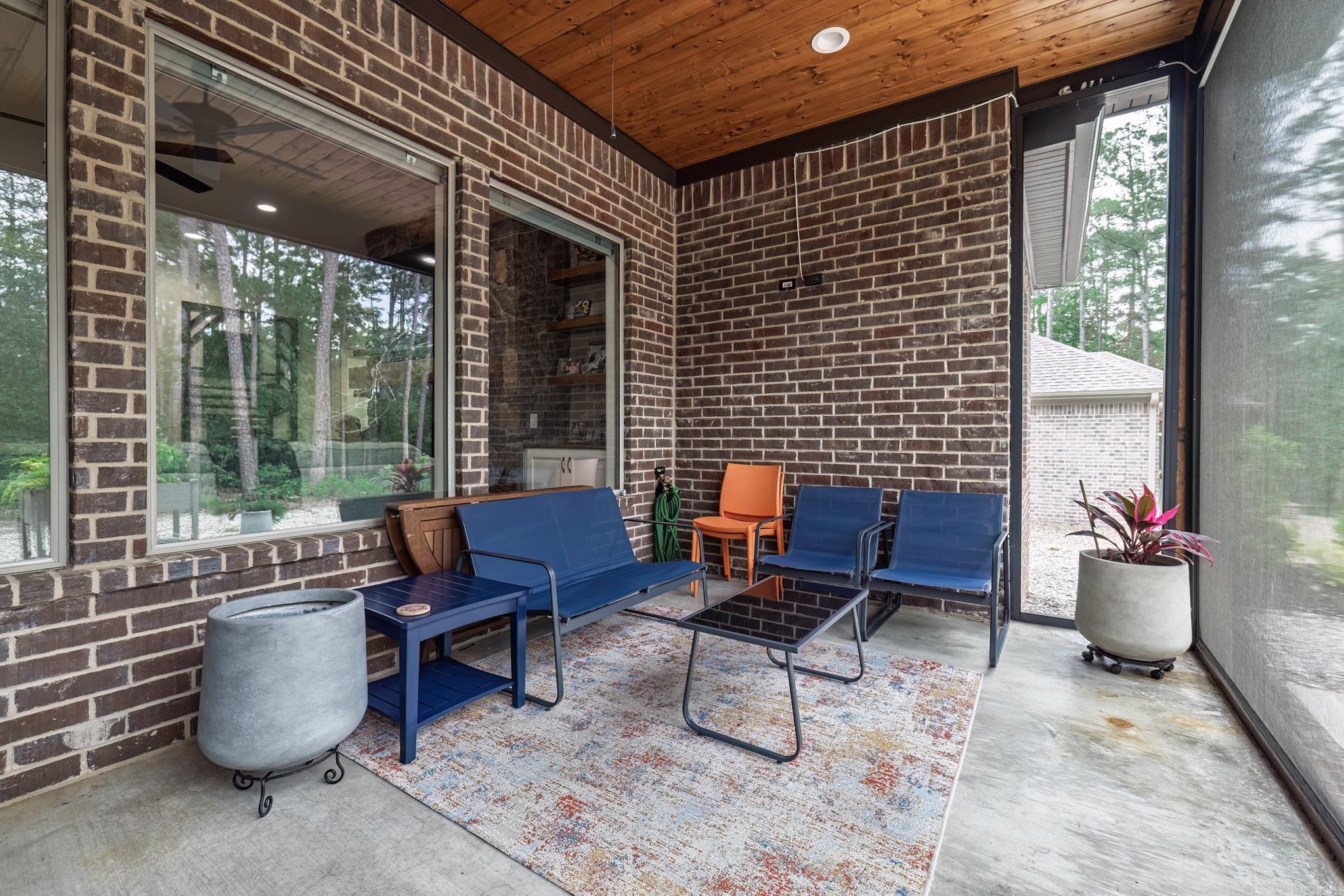 14  Fletante Way  Hot Springs Village, AR