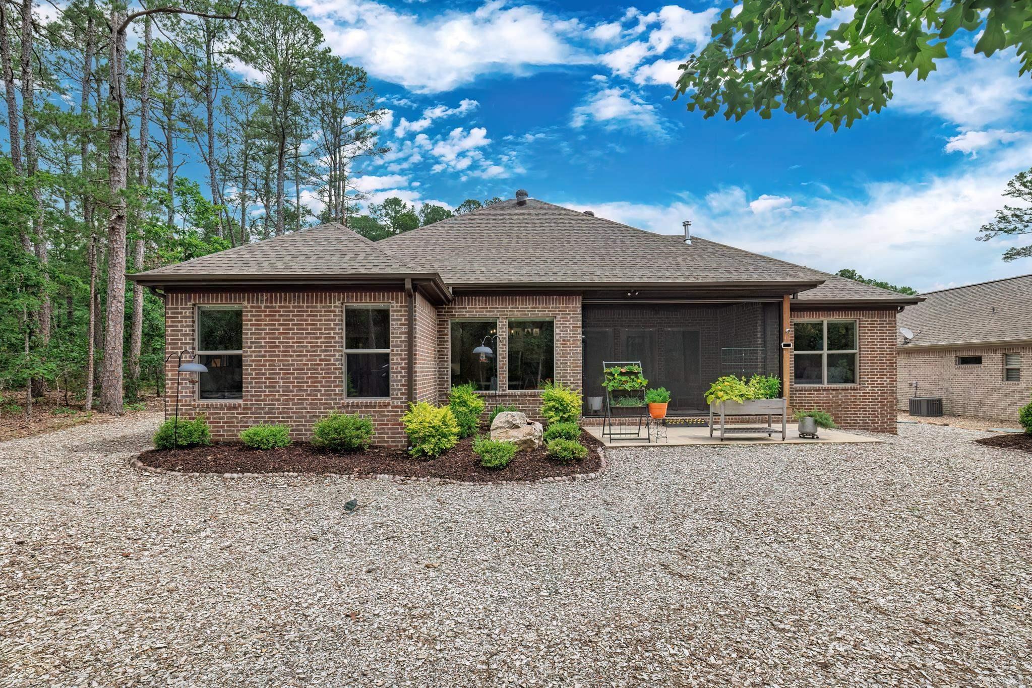 14  Fletante Way  Hot Springs Village, AR
