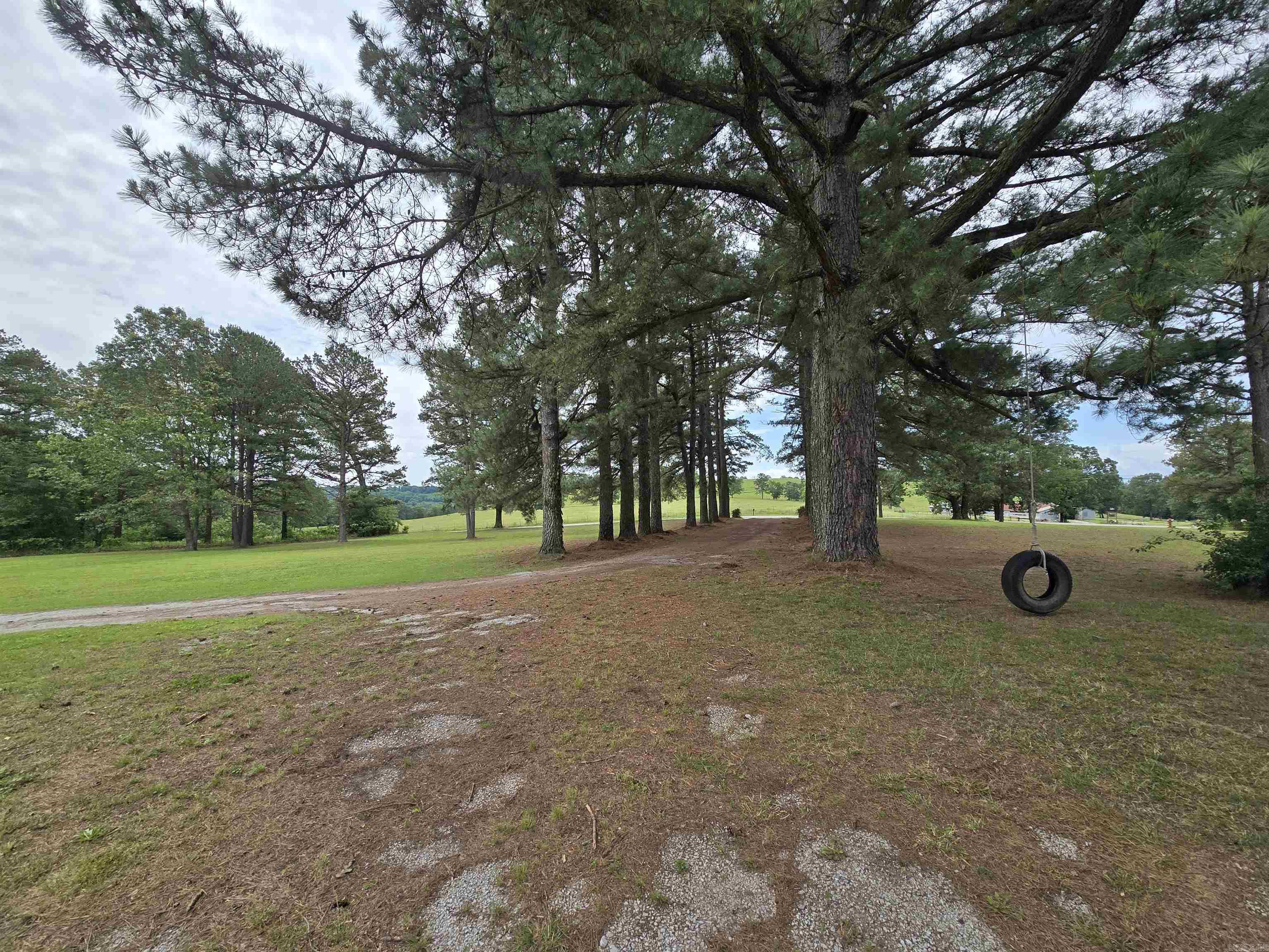 2373  West Rd  Mount Pleasant, AR
