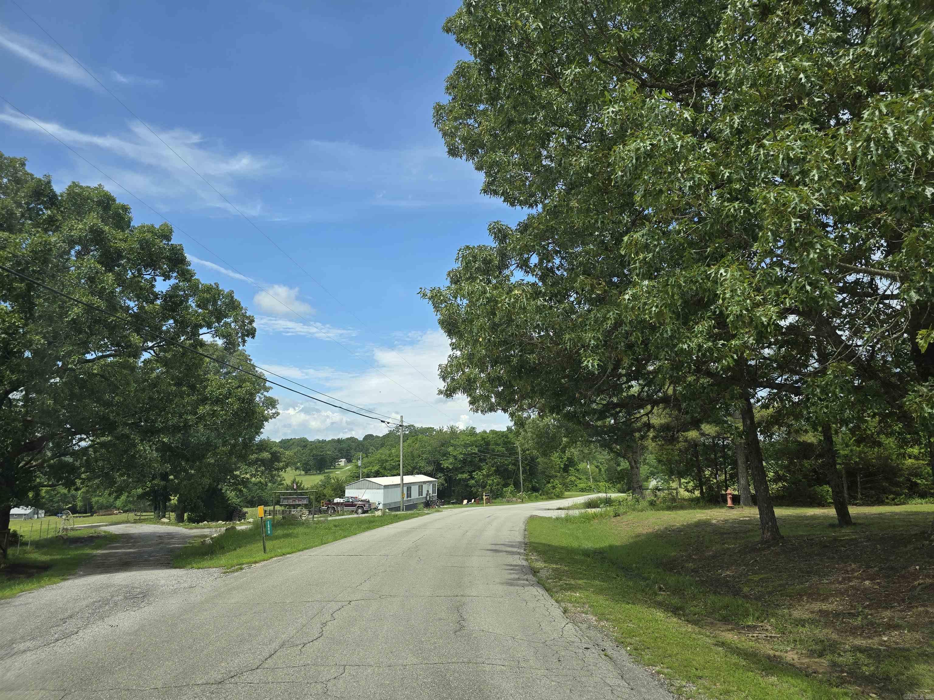 2373  West Rd  Mount Pleasant, AR