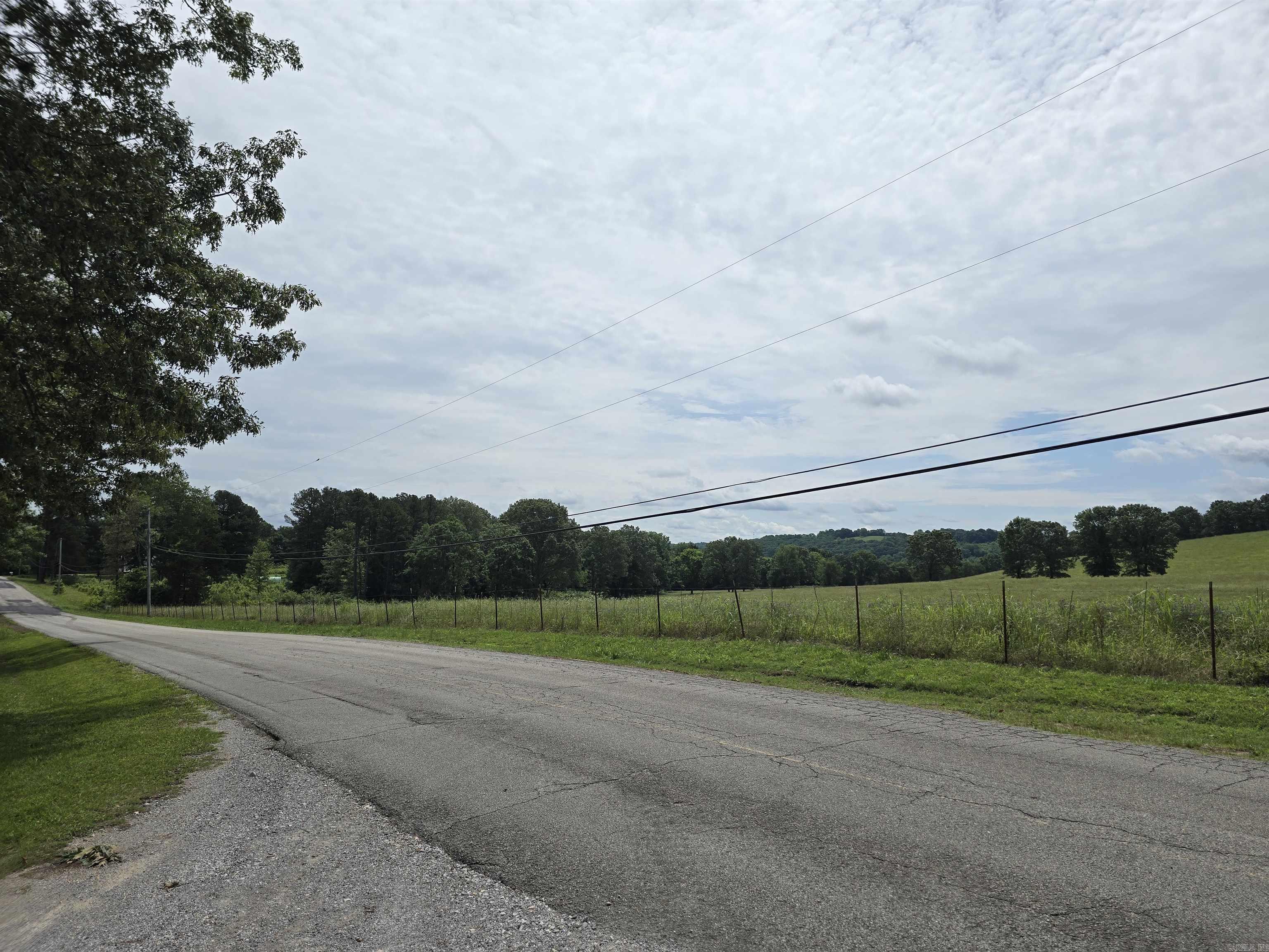 2373  West Rd  Mount Pleasant, AR