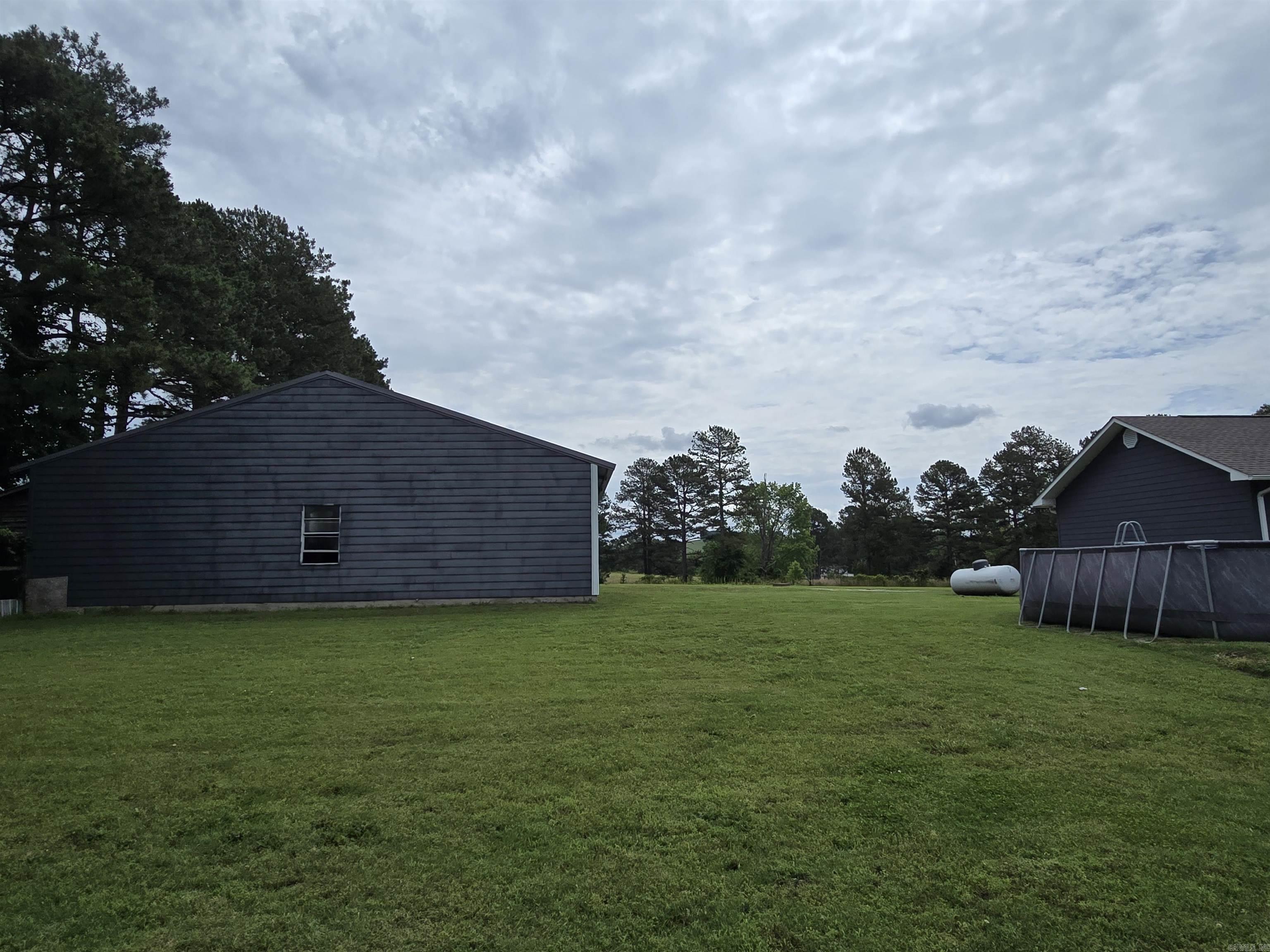 2373  West Rd  Mount Pleasant, AR