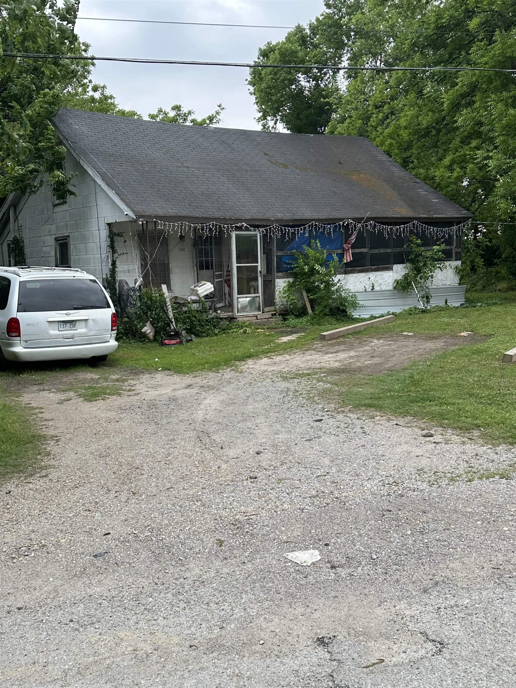 588 S Terminal  Piggott, AR