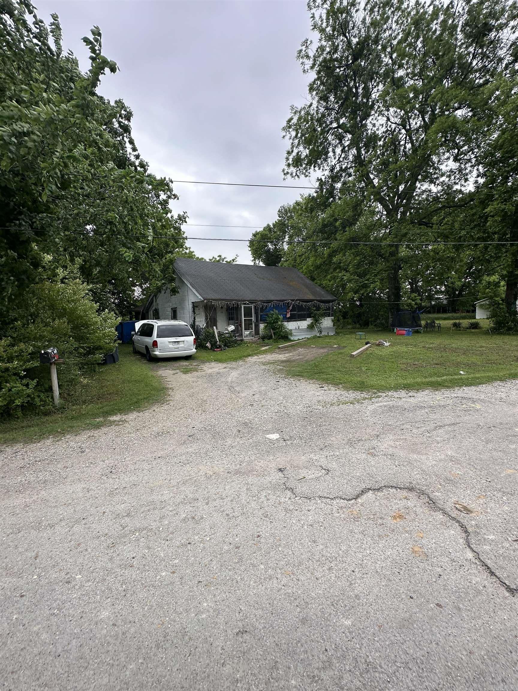 588 S Terminal  Piggott, AR