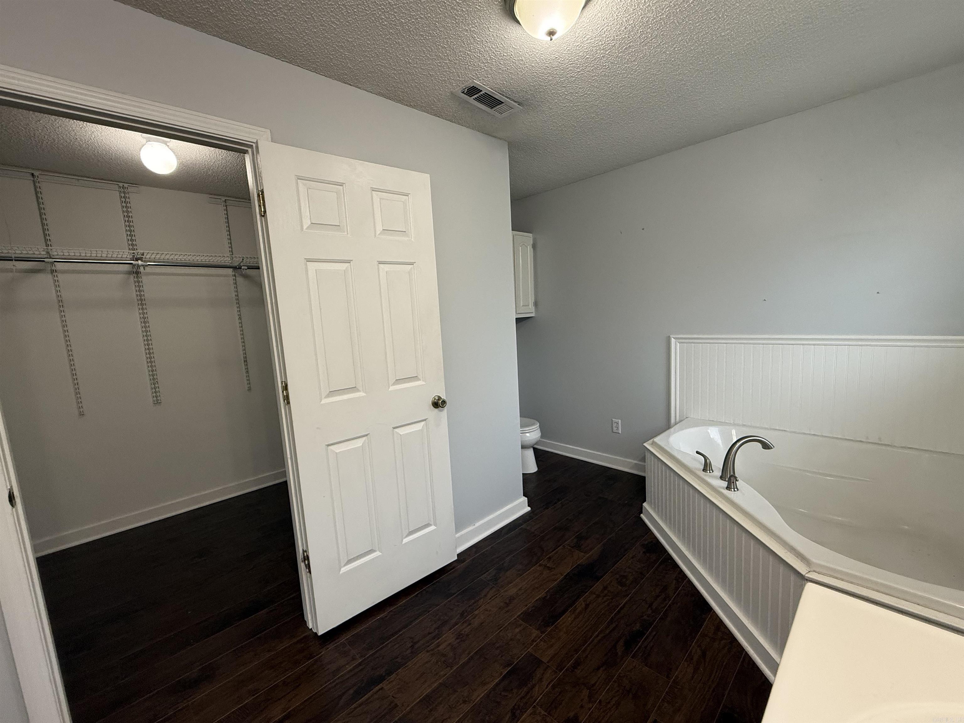 2572  County Road 837  Caraway, AR