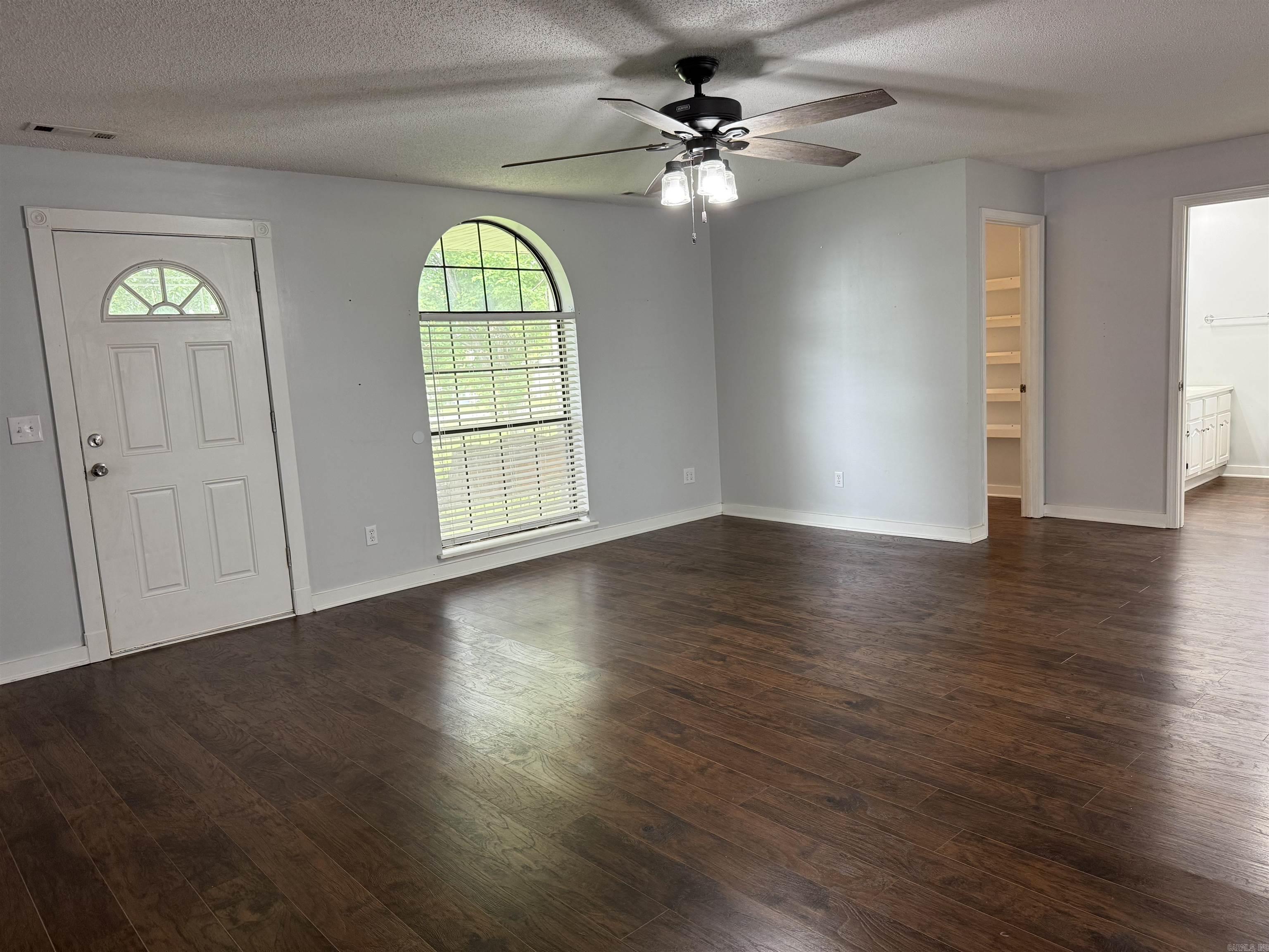 2572  County Road 837  Caraway, AR