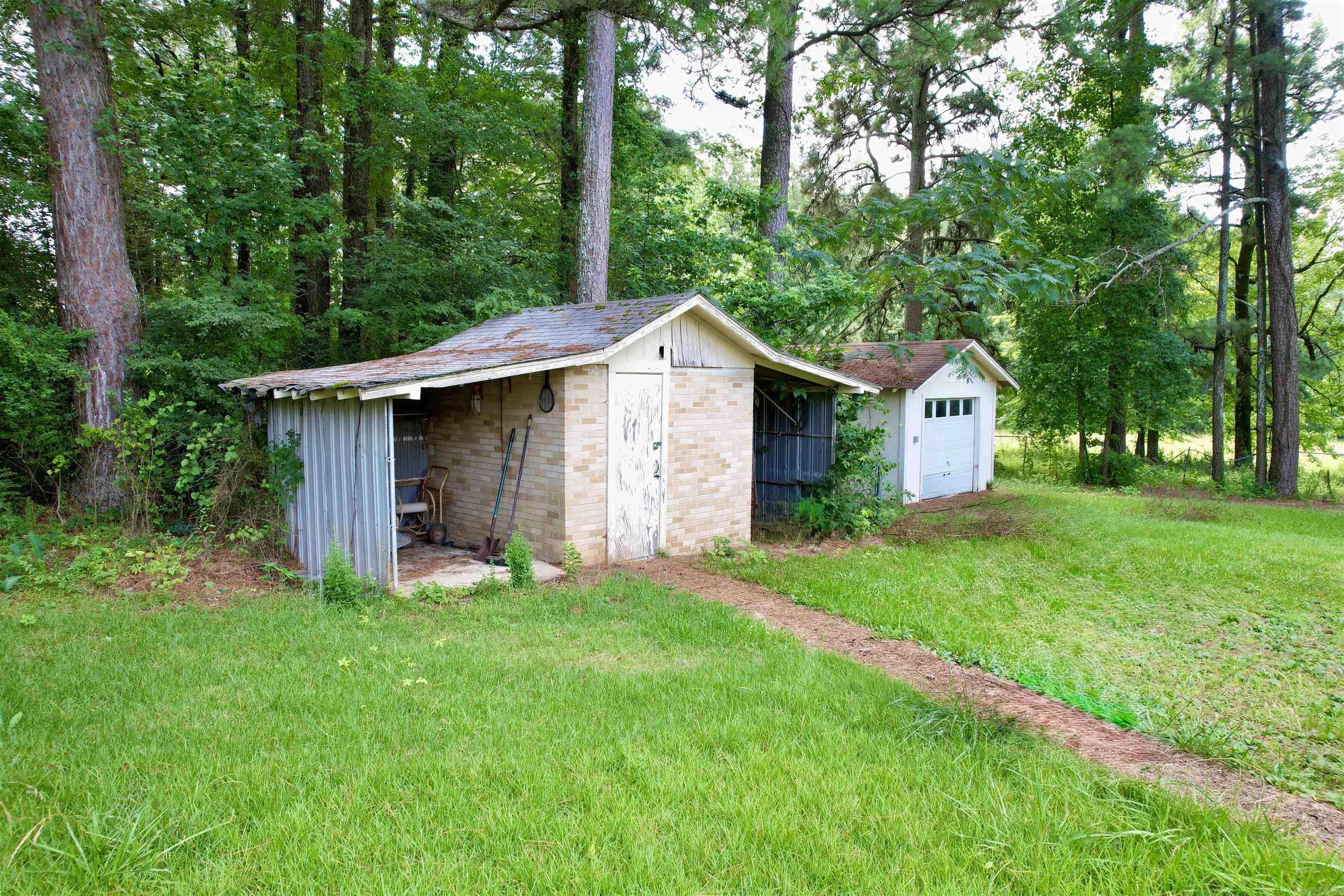 171 Sumter  Malvern, AR