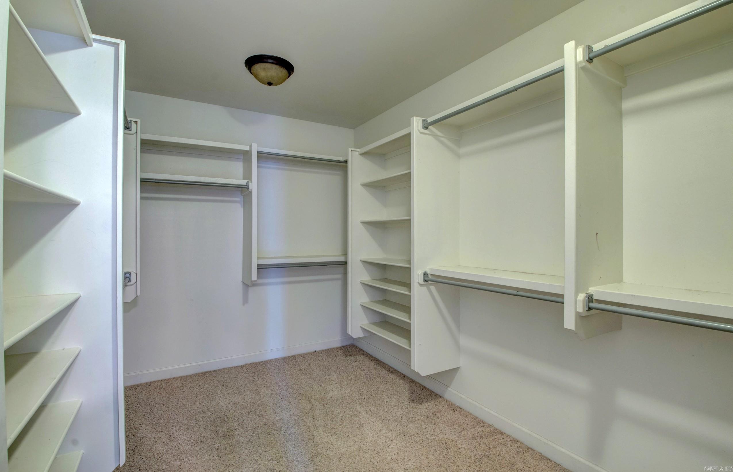 2819  Lynne  Bryant, AR