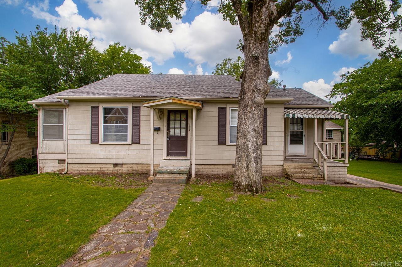 234 E B  North Little Rock, AR