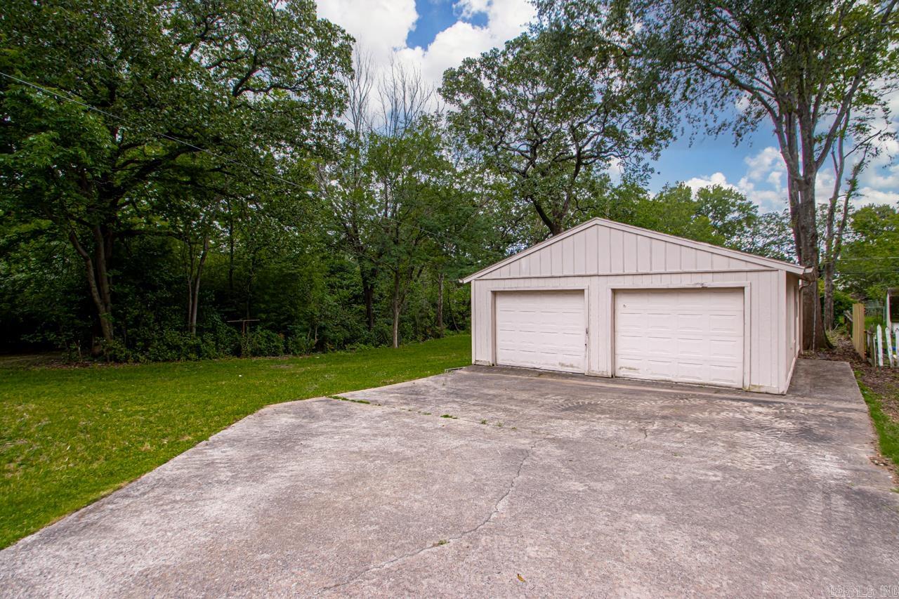 234 E B  North Little Rock, AR