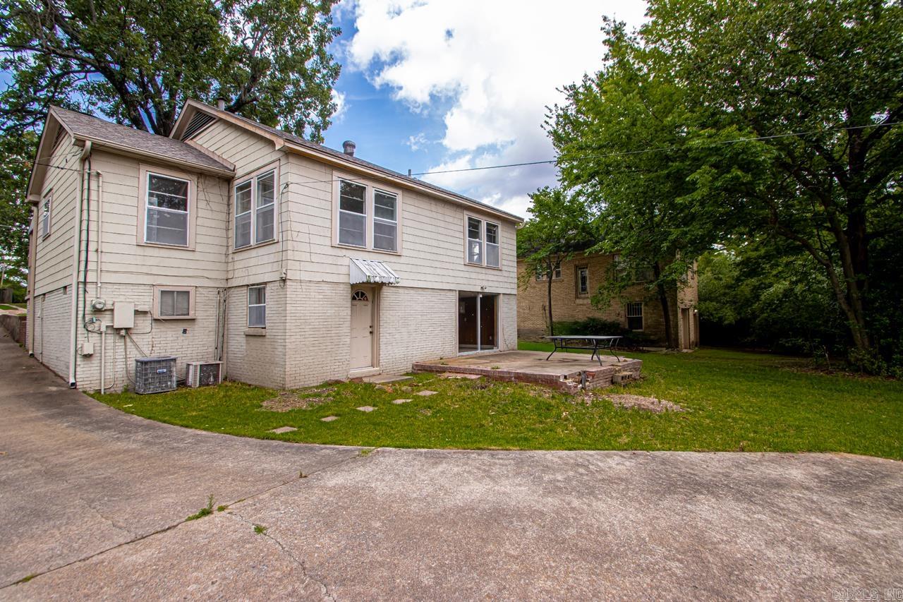 234 E B  North Little Rock, AR