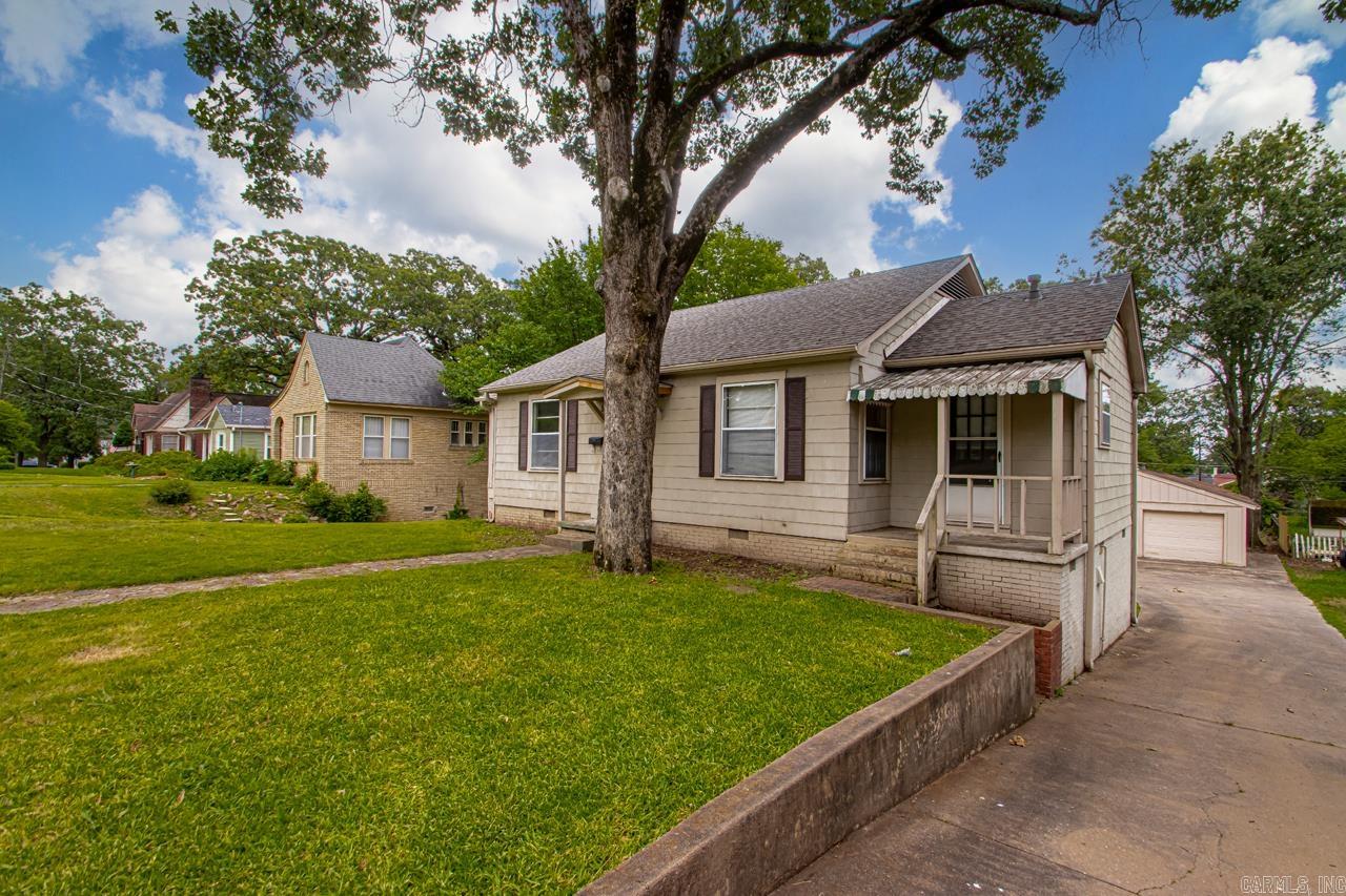 234 E B  North Little Rock, AR