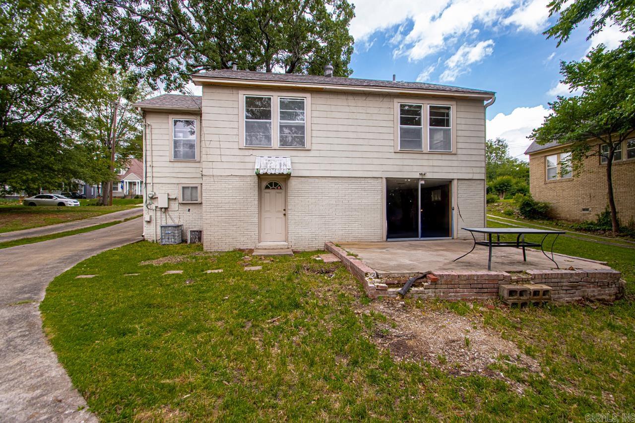 234 E B  North Little Rock, AR
