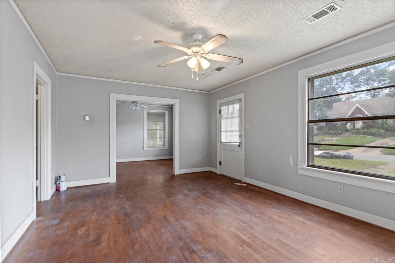 234 E B  North Little Rock, AR