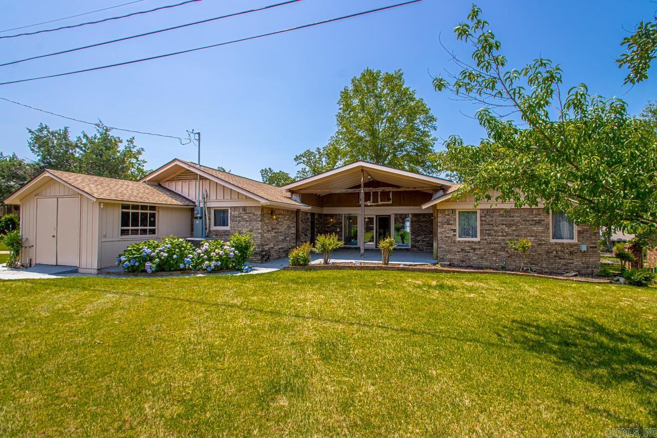 1209  Silverwood Trail  North Little Rock, AR