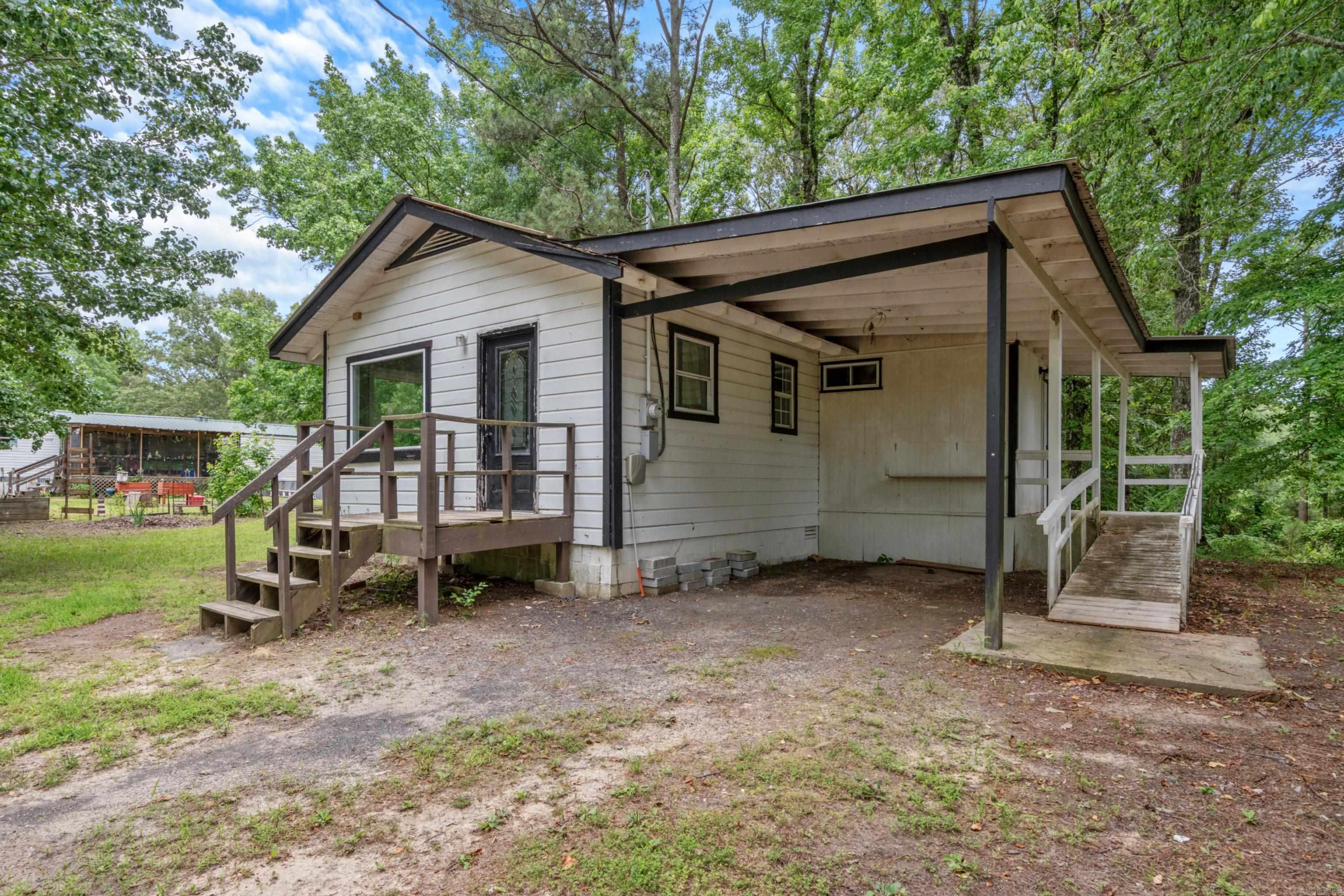 519 & 525  Seminole  Bismarck, AR