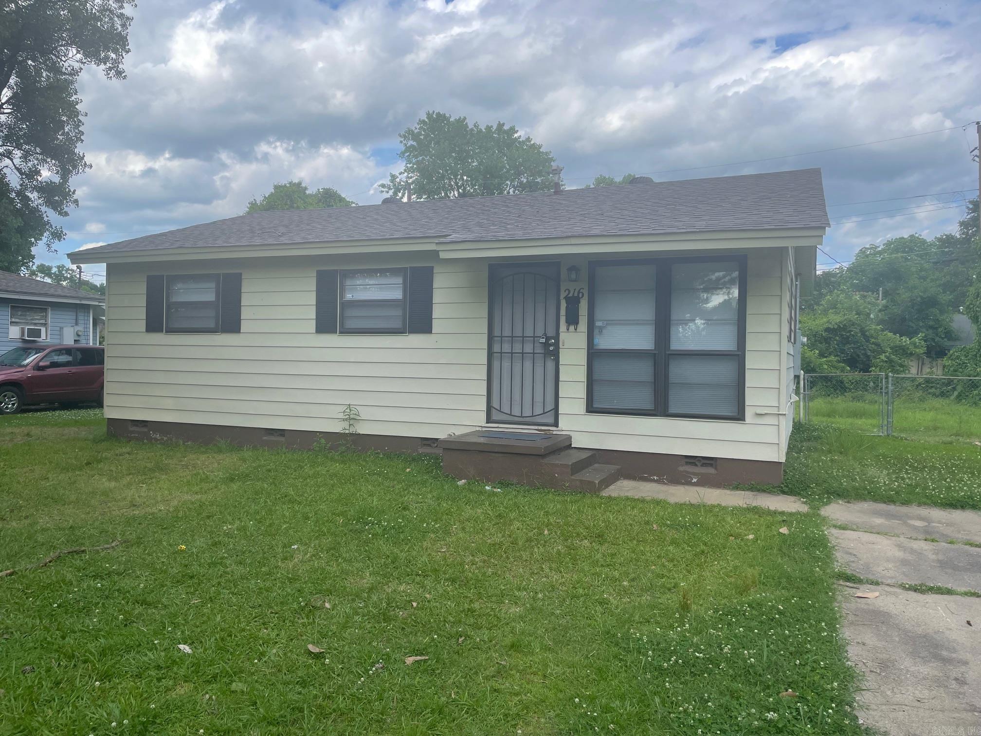 216 Meadow Park Drive