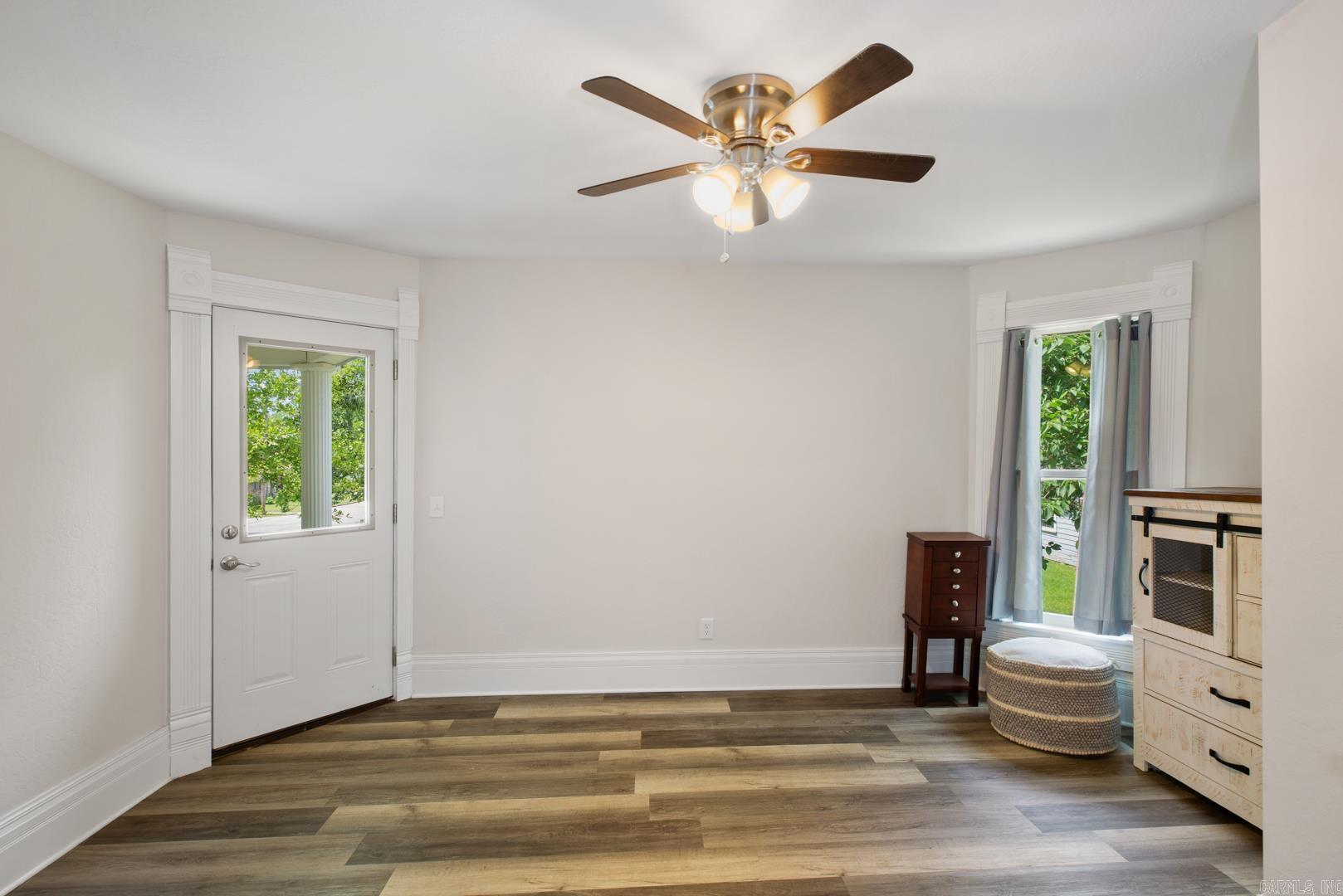 604  Tenth  Mena, AR