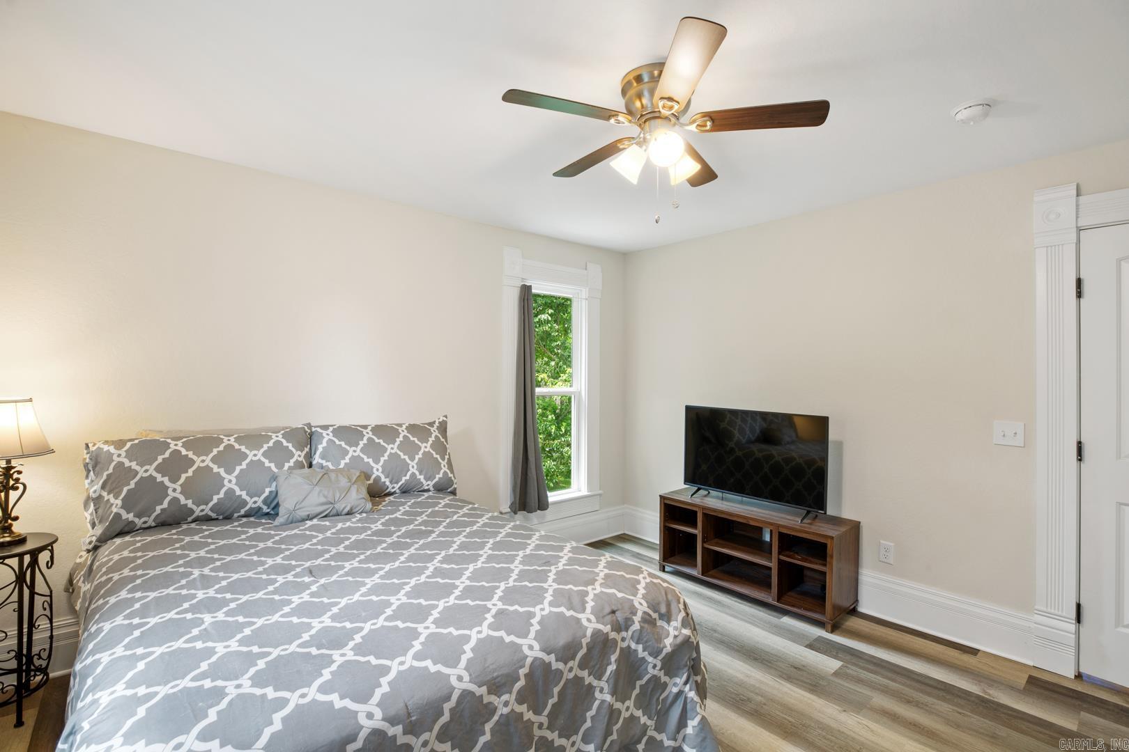 604  Tenth  Mena, AR