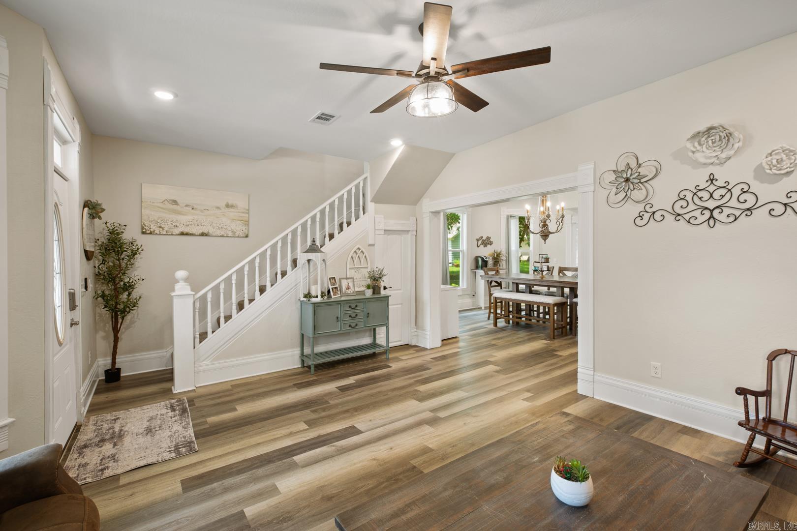 604  Tenth  Mena, AR
