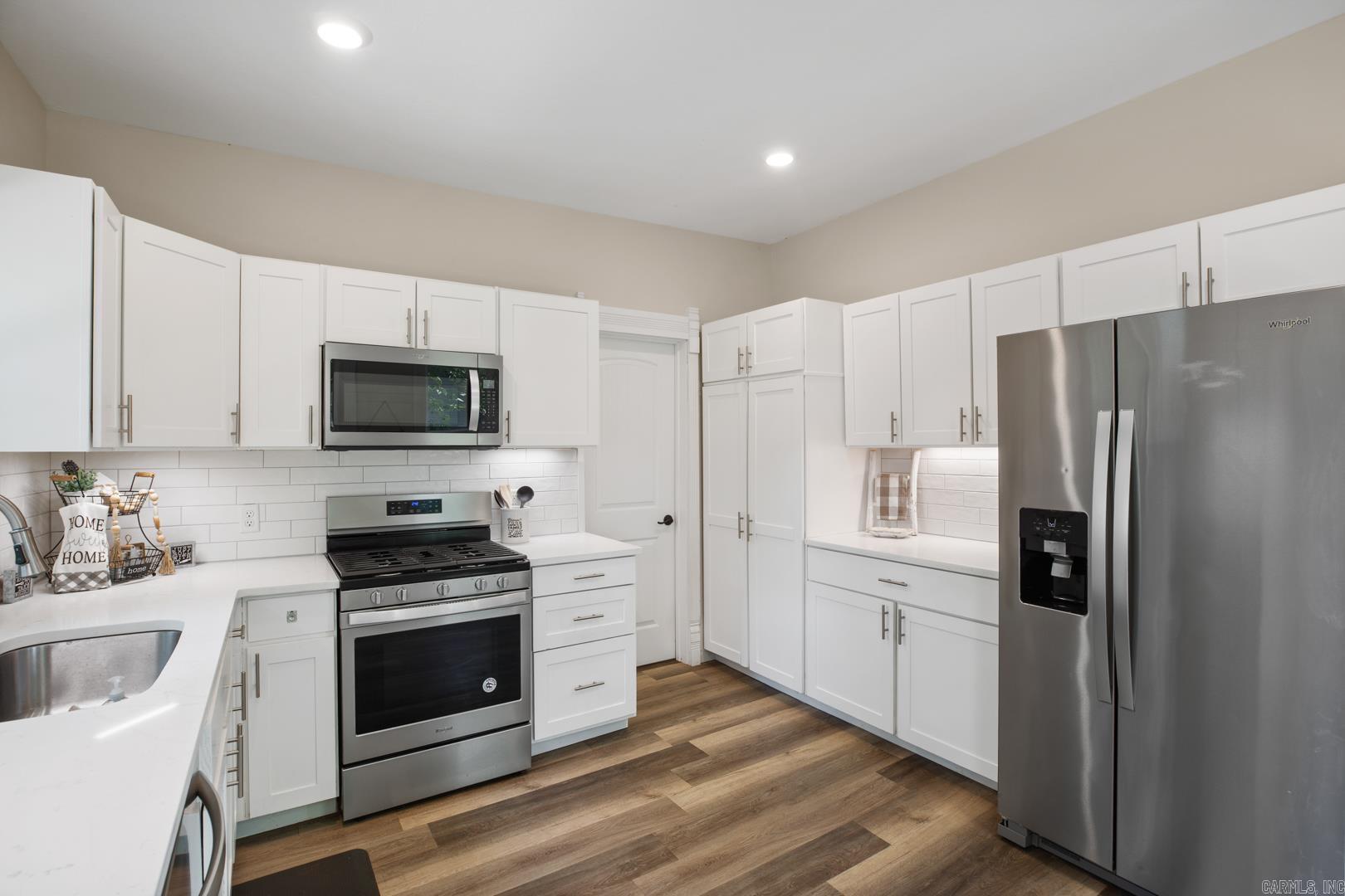 604  Tenth  Mena, AR