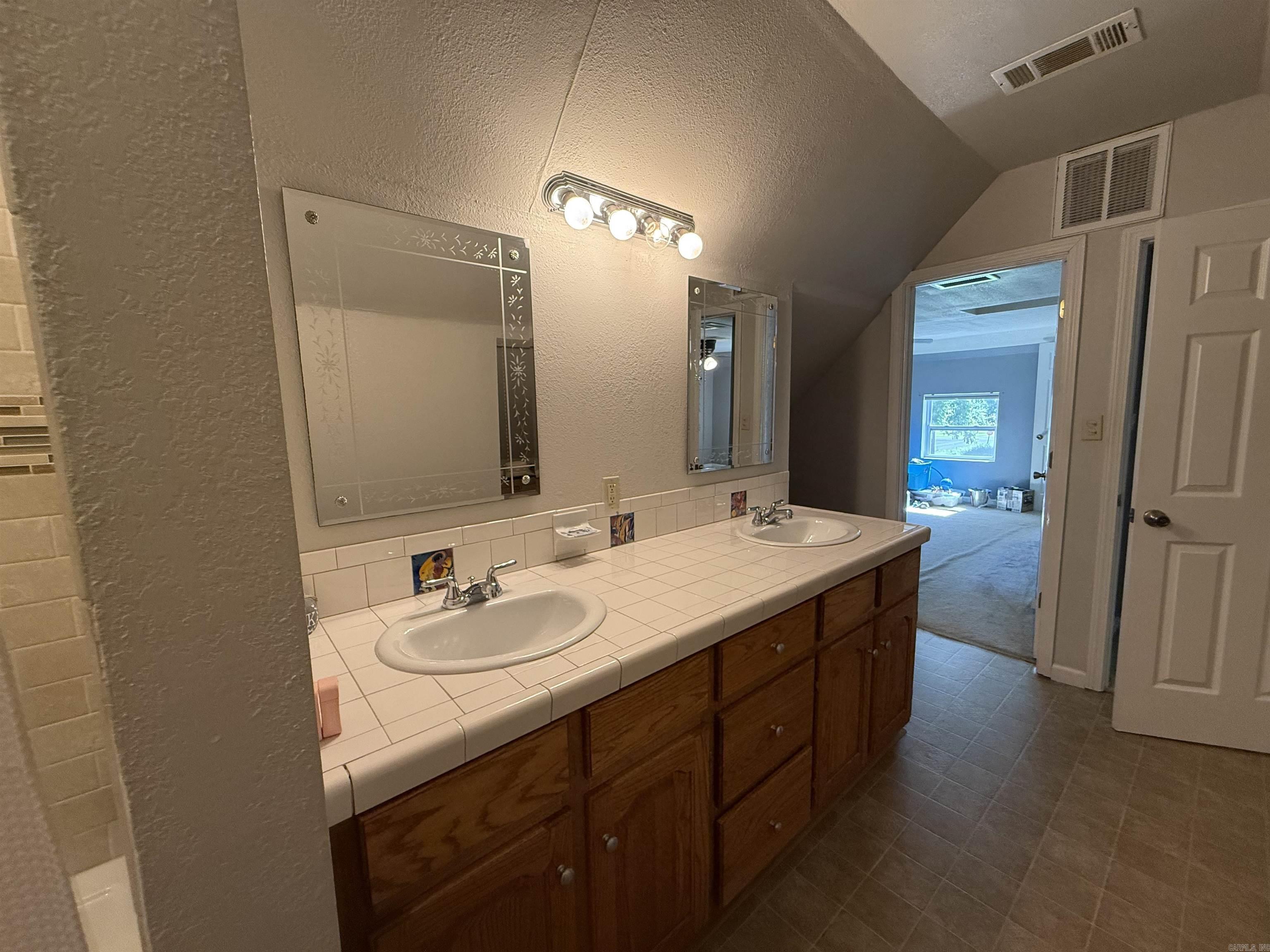 507 E Bruce  Piggott, AR