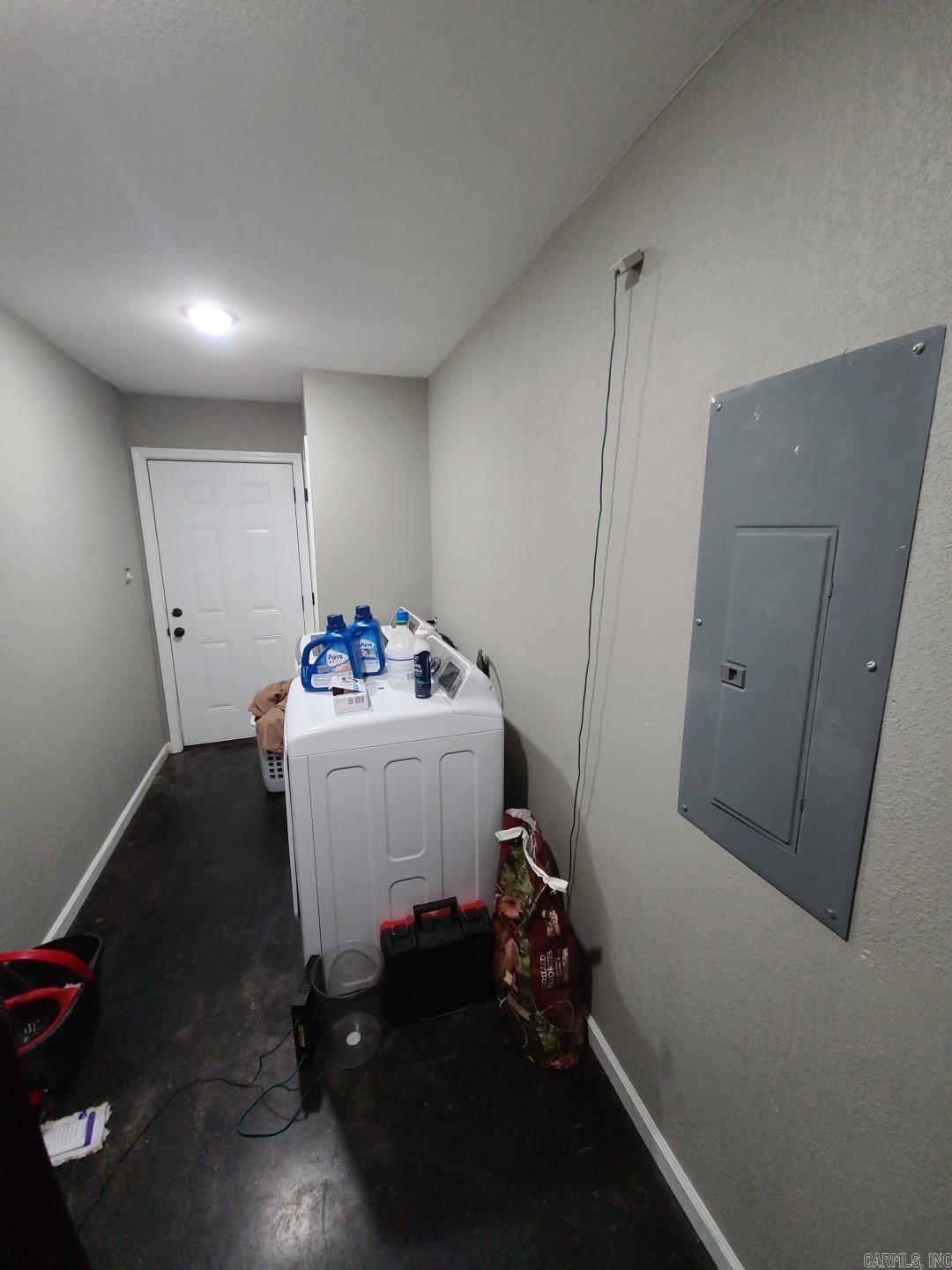 2355  Jackson 70  Swifton, AR