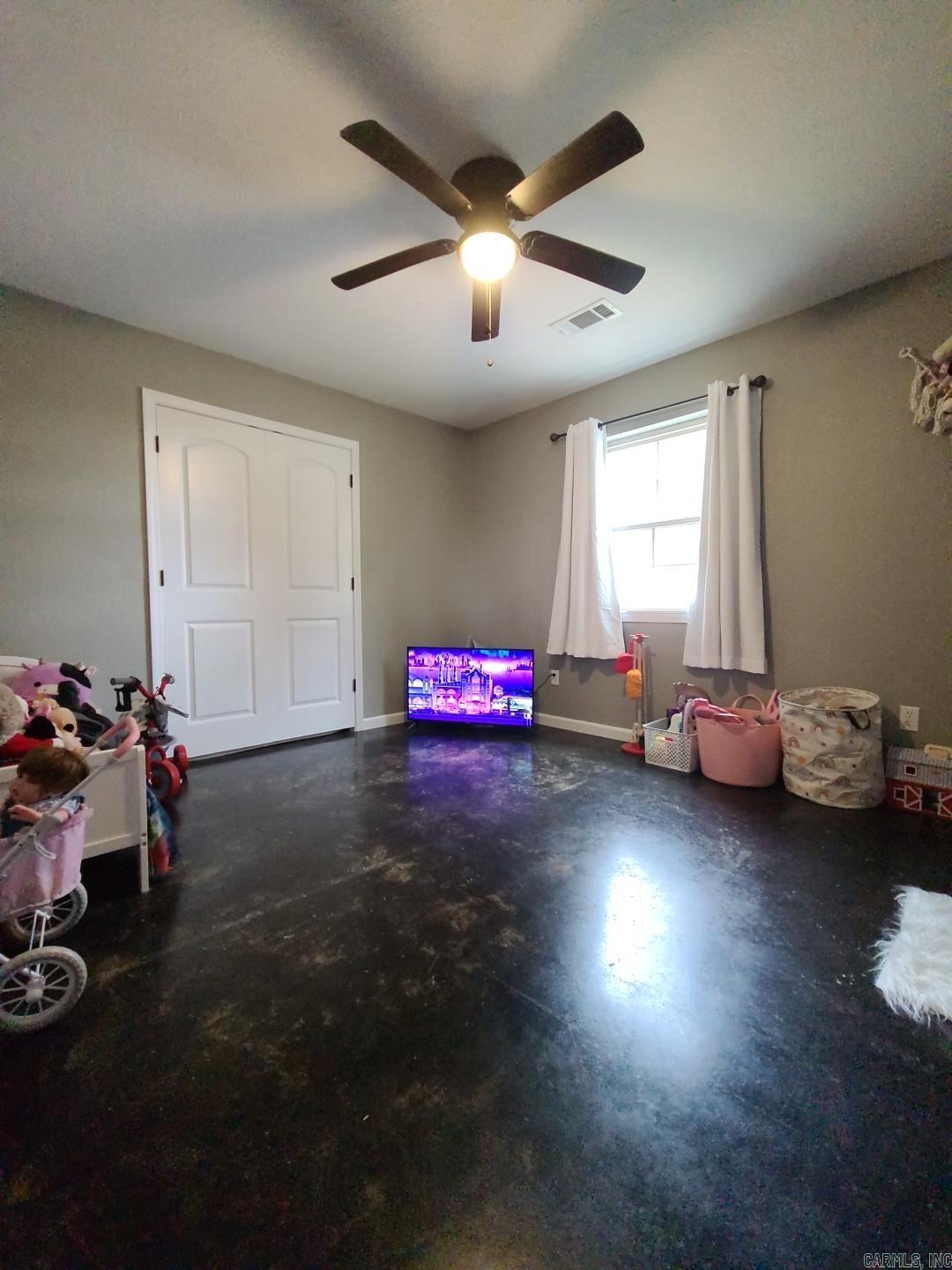 2355  Jackson 70  Swifton, AR