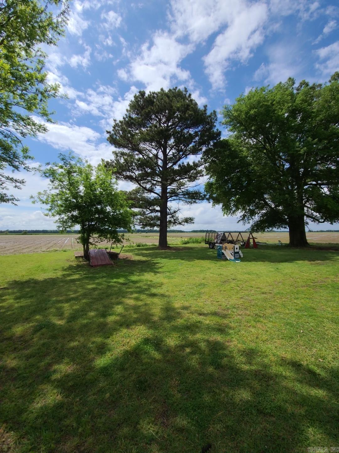 2355  Jackson 70  Swifton, AR