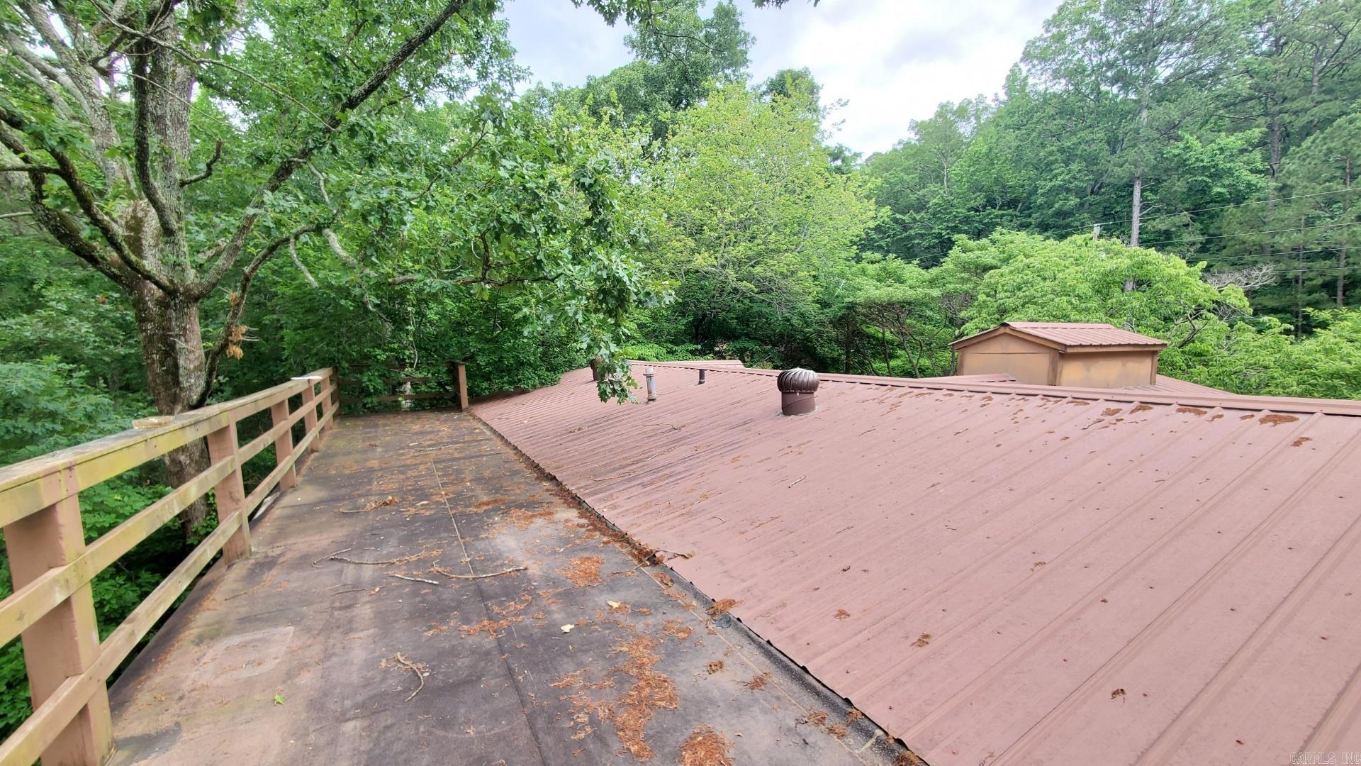 211  Burnt Rock Falls  Fairfield Bay, AR