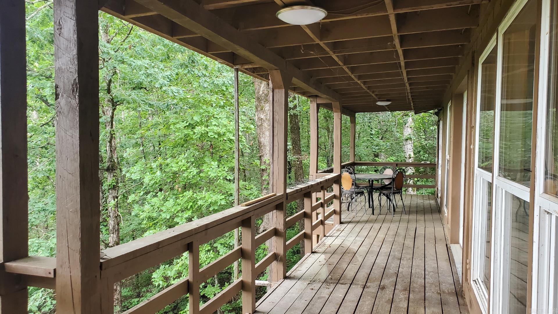 211  Burnt Rock Falls  Fairfield Bay, AR