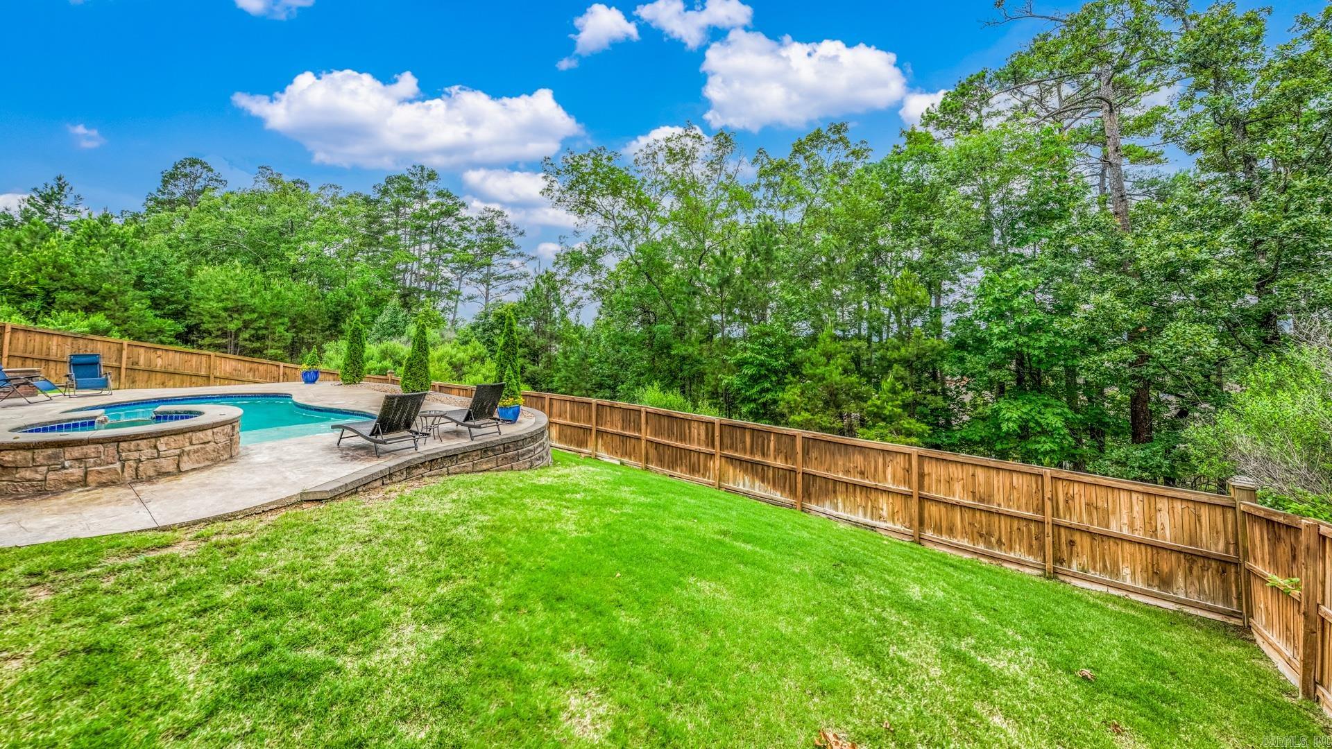 164  Majestic  Maumelle, AR
