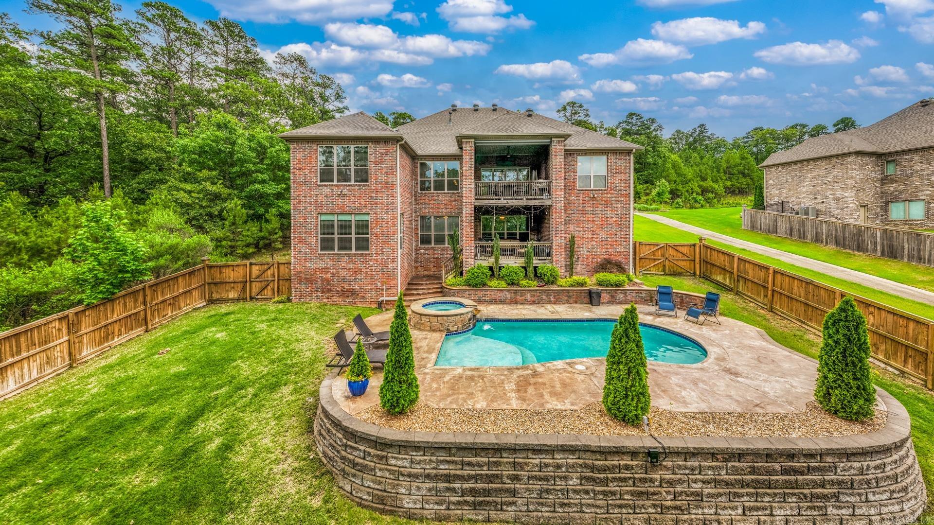164  Majestic  Maumelle, AR