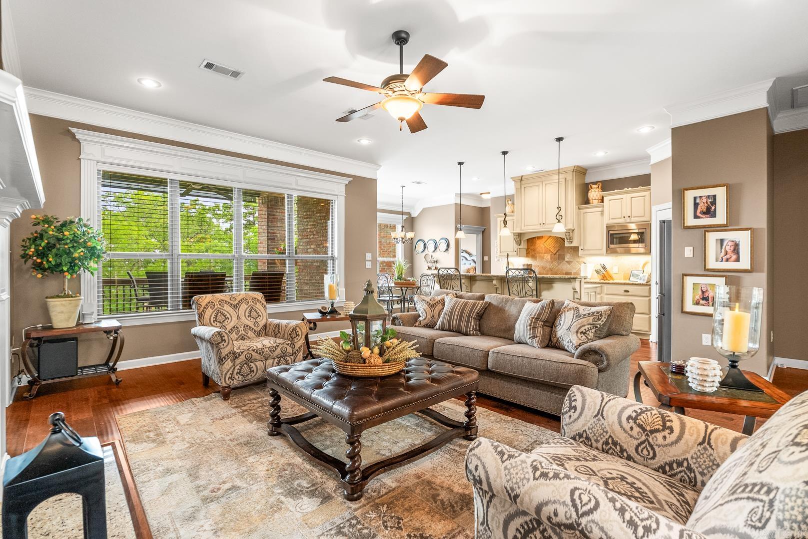 164  Majestic  Maumelle, AR