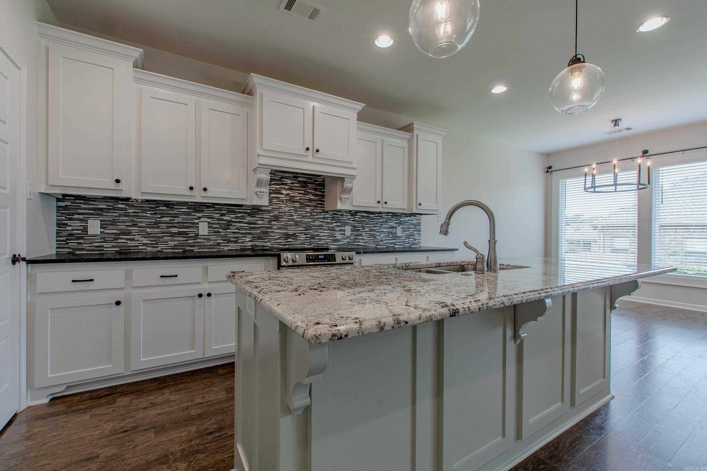 5045  Maple Leaf Drive  Benton, AR