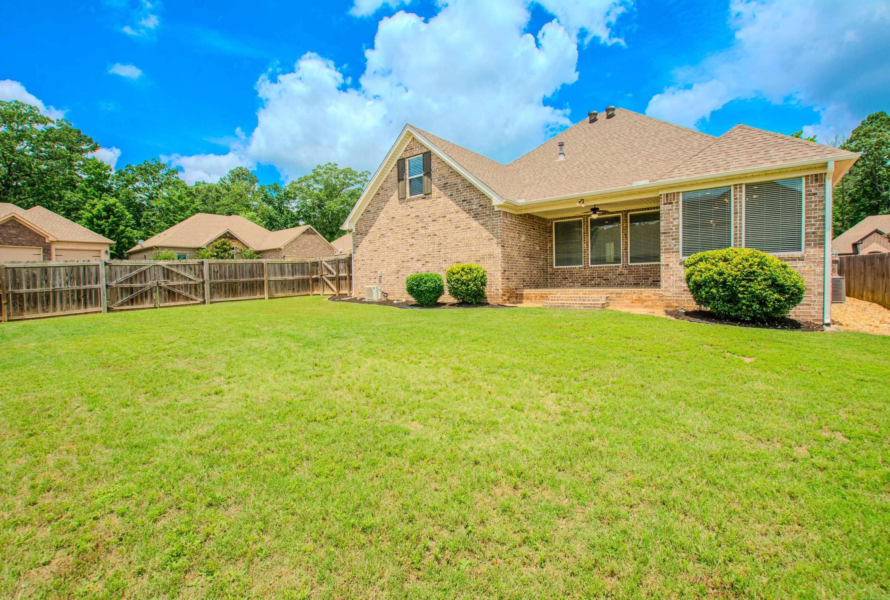 5045  Maple Leaf Drive  Benton, AR